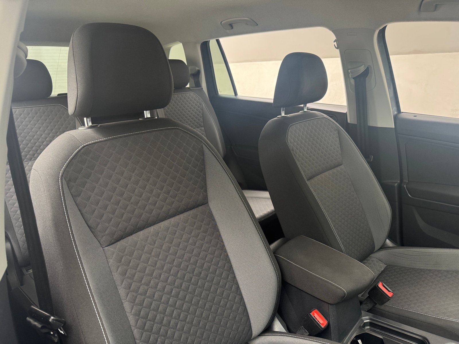 Thumbnail: 2021 Volkswagen Tiguan - 2