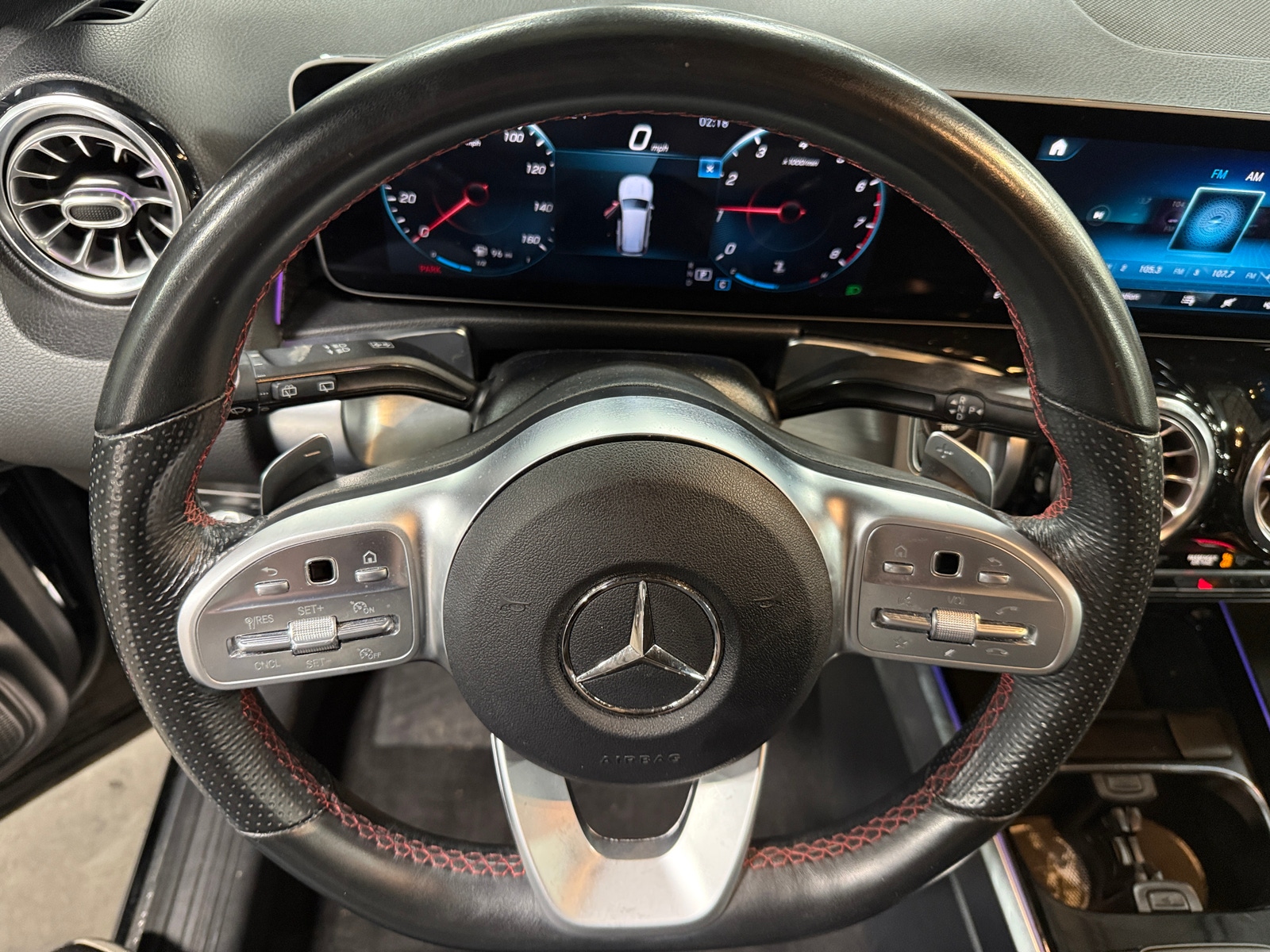 Thumbnail: 2021 Mercedes-Benz GLB - 5