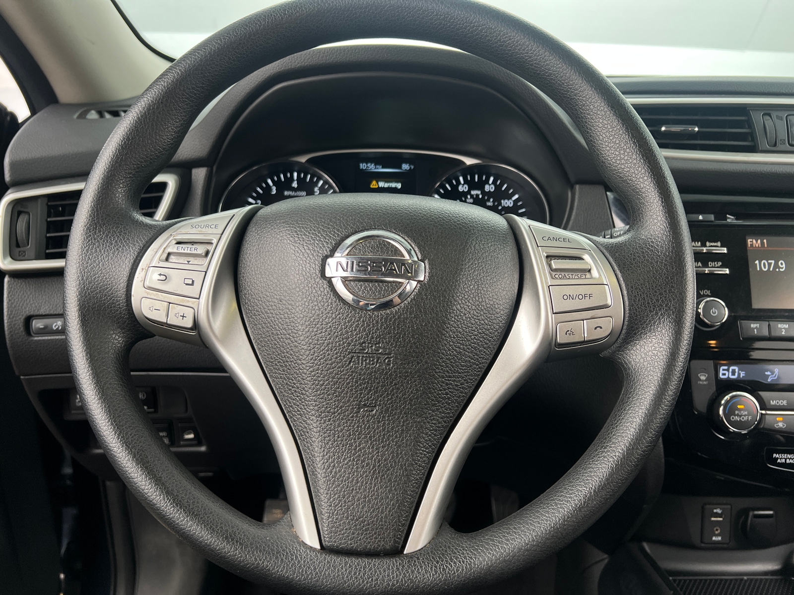 Thumbnail: 2016 Nissan Rogue - 5