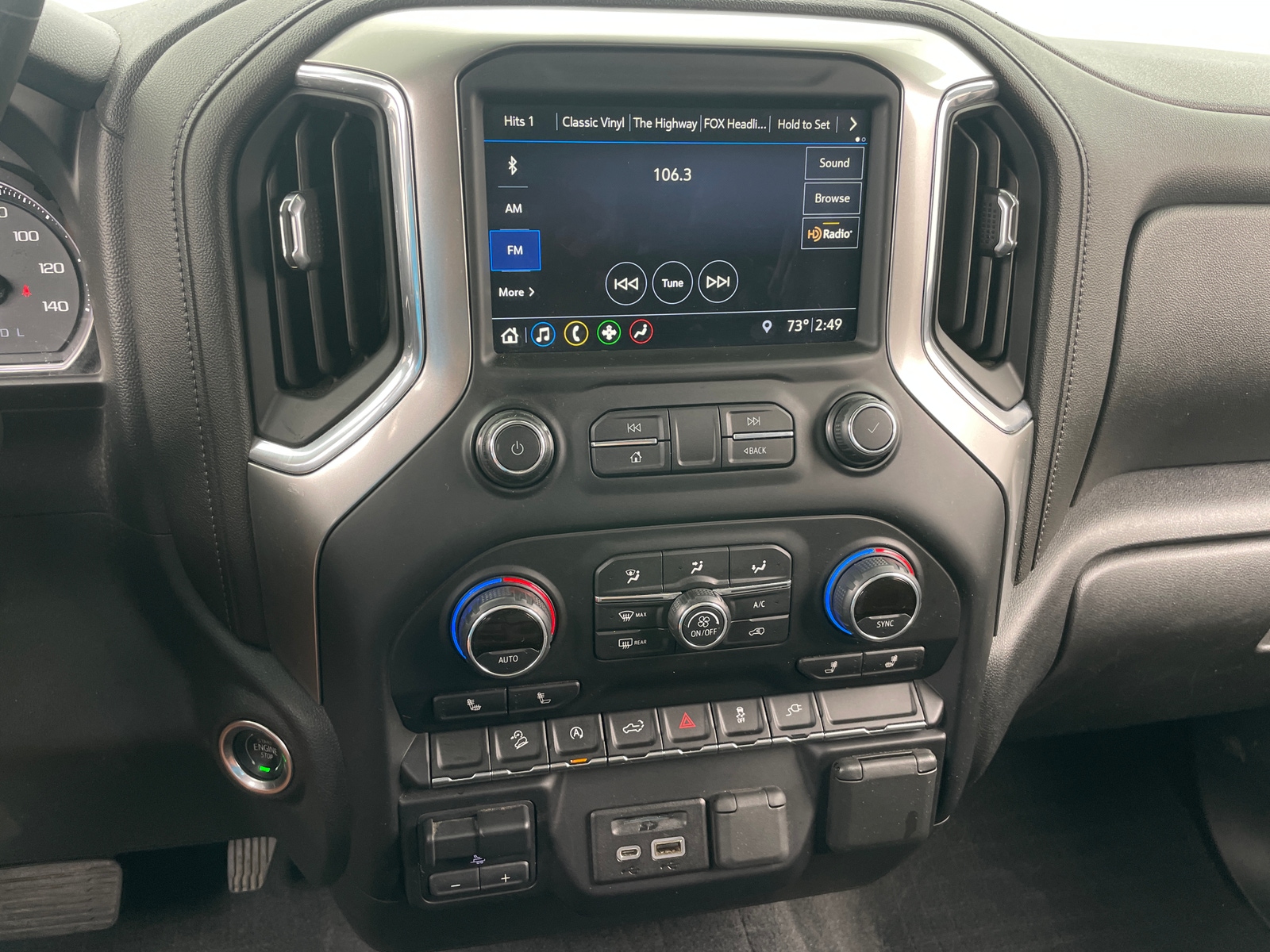 Thumbnail: 2019 Chevrolet Silverado 1500 - 4