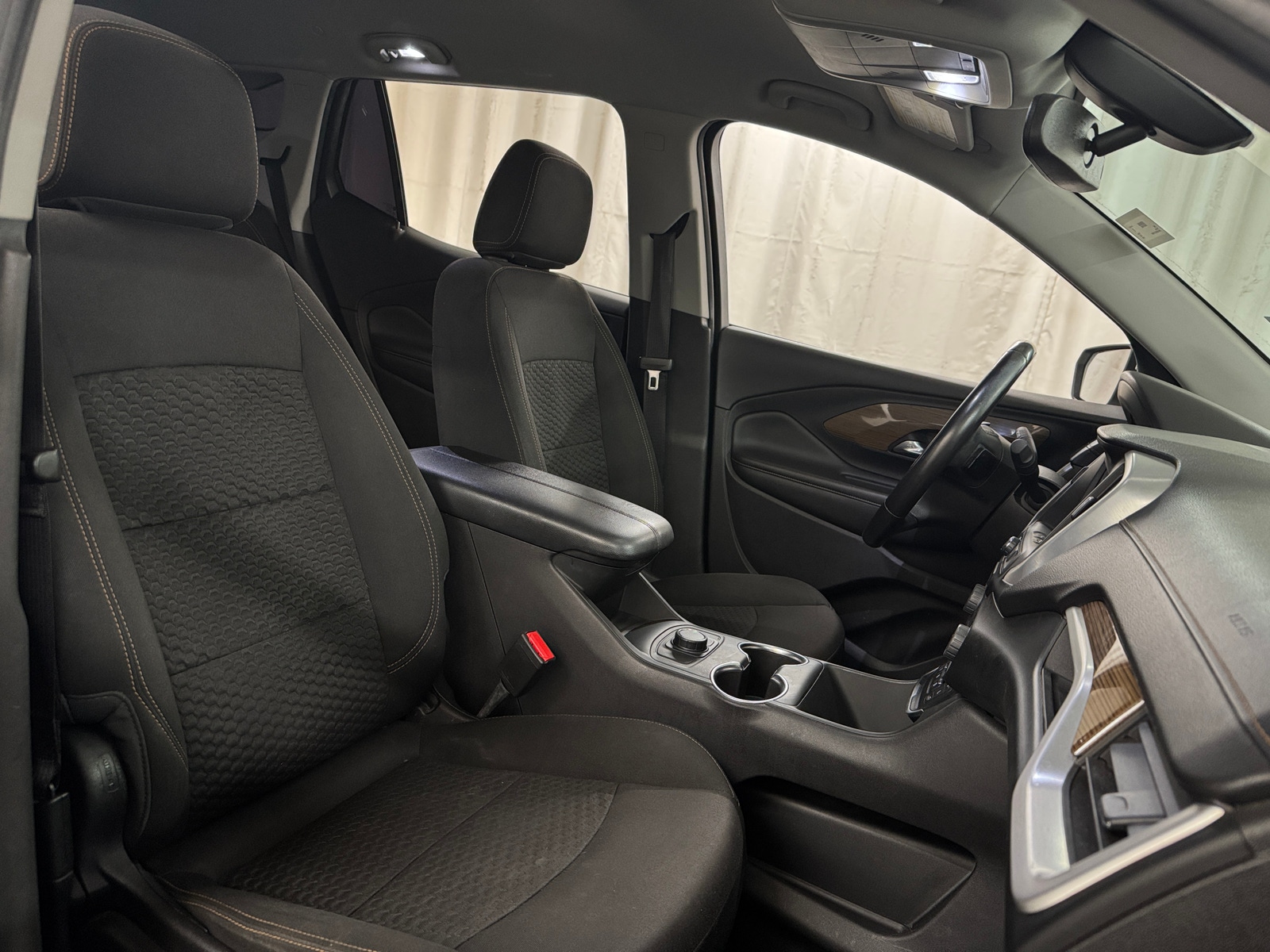 Thumbnail: 2018 GMC Terrain - 2