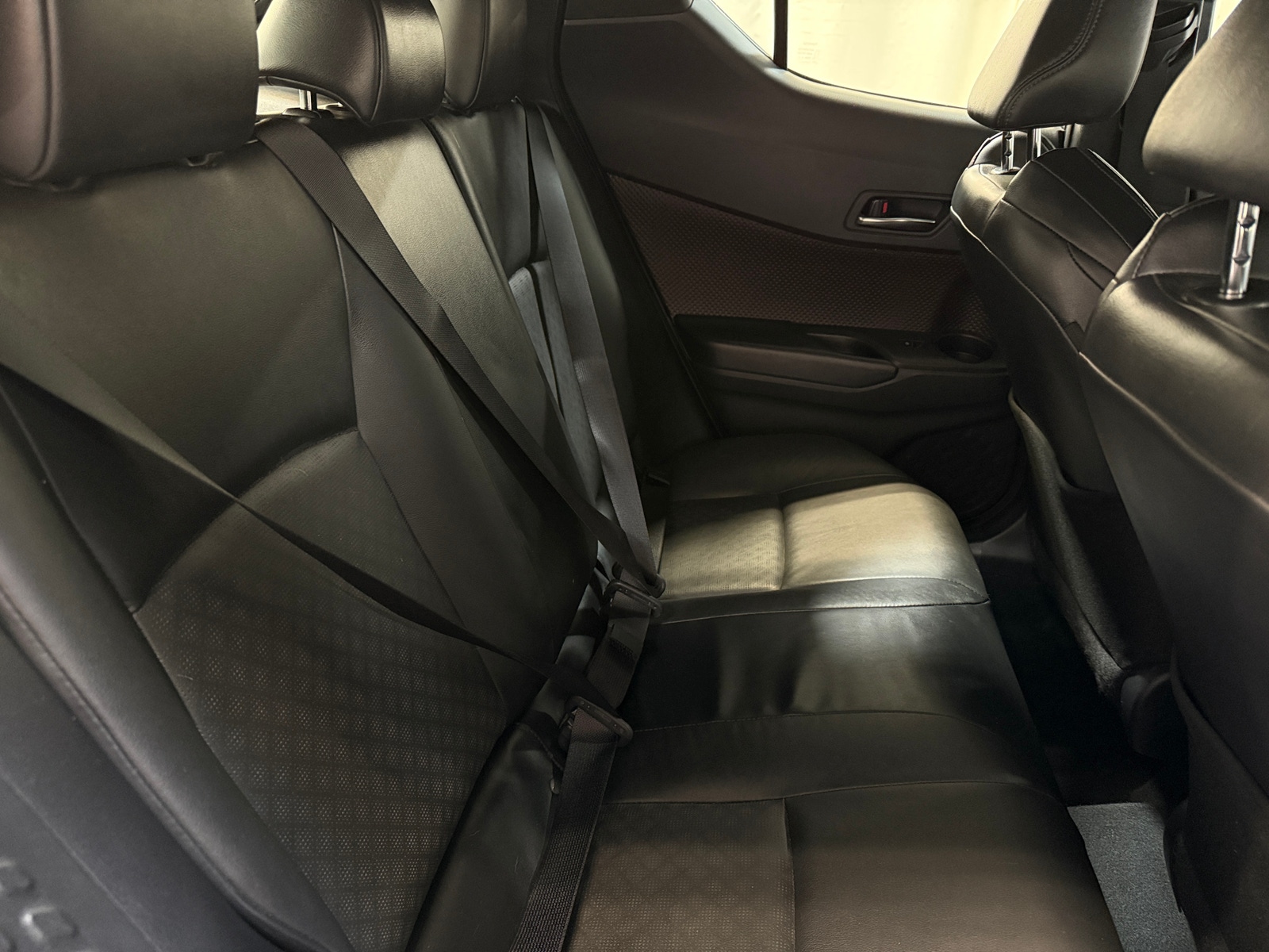 Thumbnail: 2019 Toyota C-HR - 5