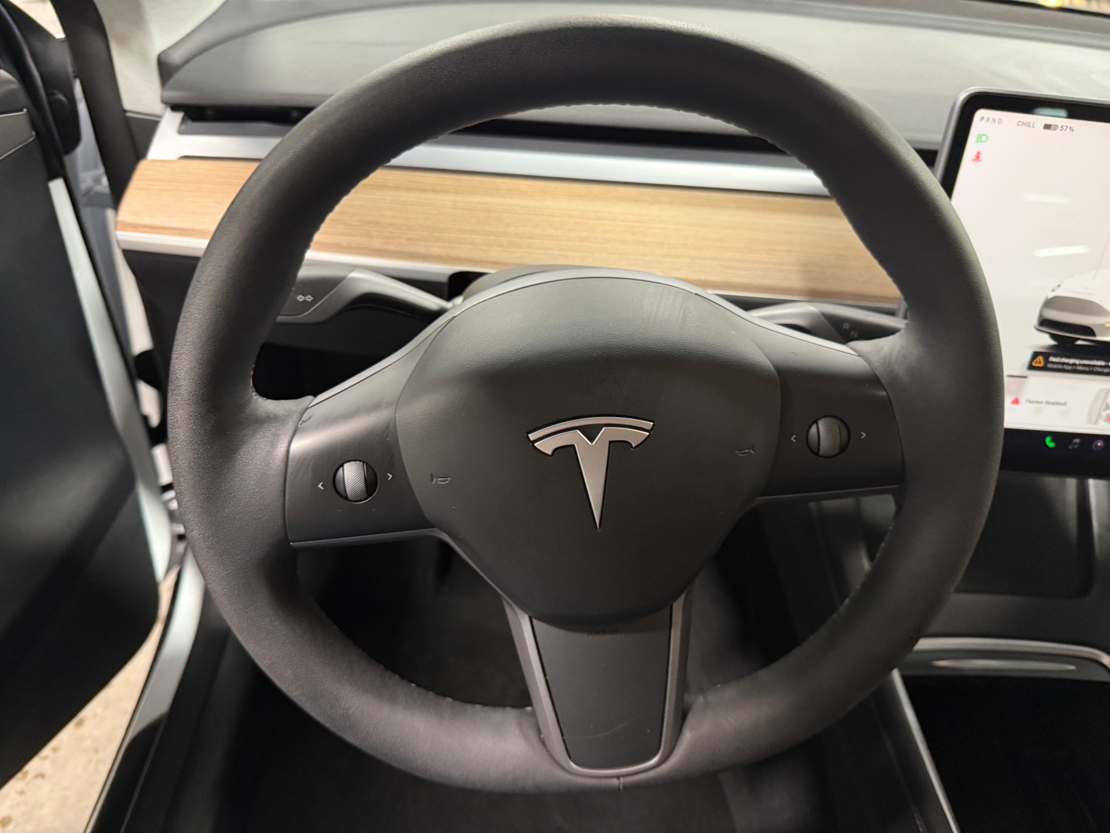 Thumbnail: 2023 Tesla Model Y - 4