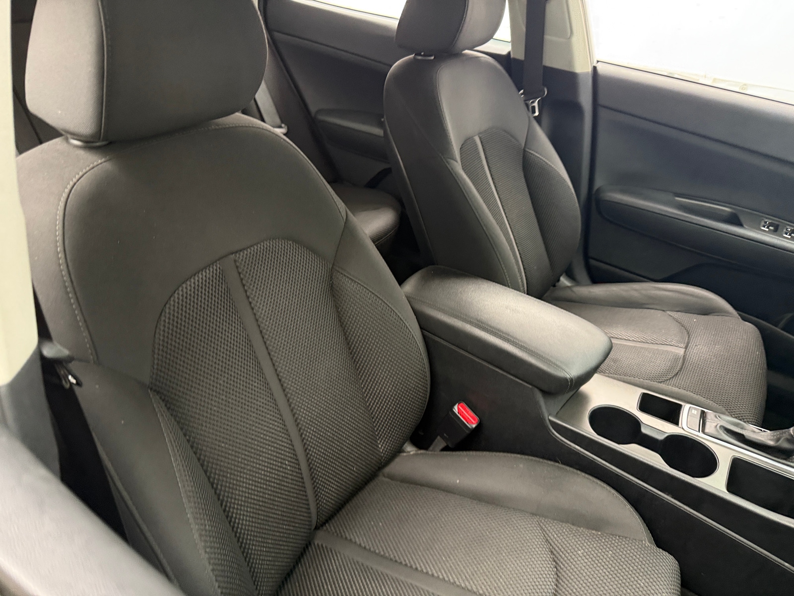 Thumbnail: 2019 Kia Optima - 2