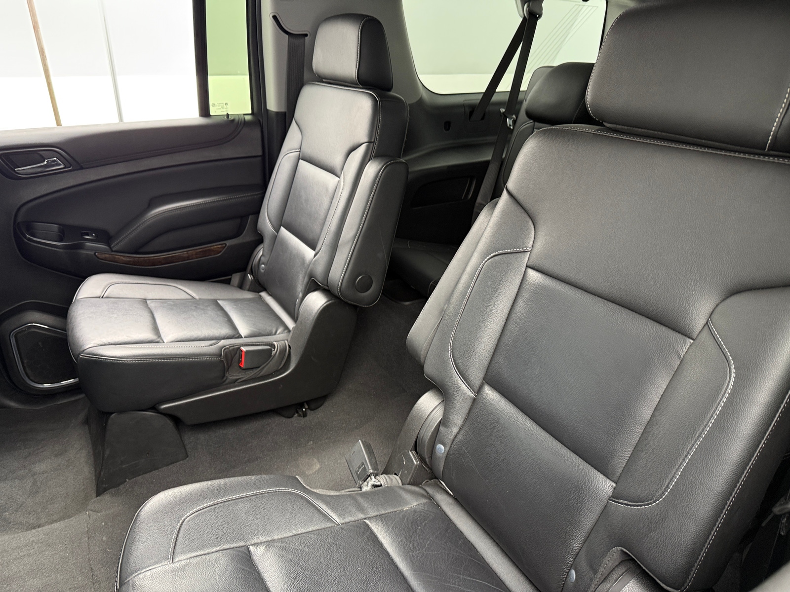 Thumbnail: 2019 Chevrolet Suburban - 5