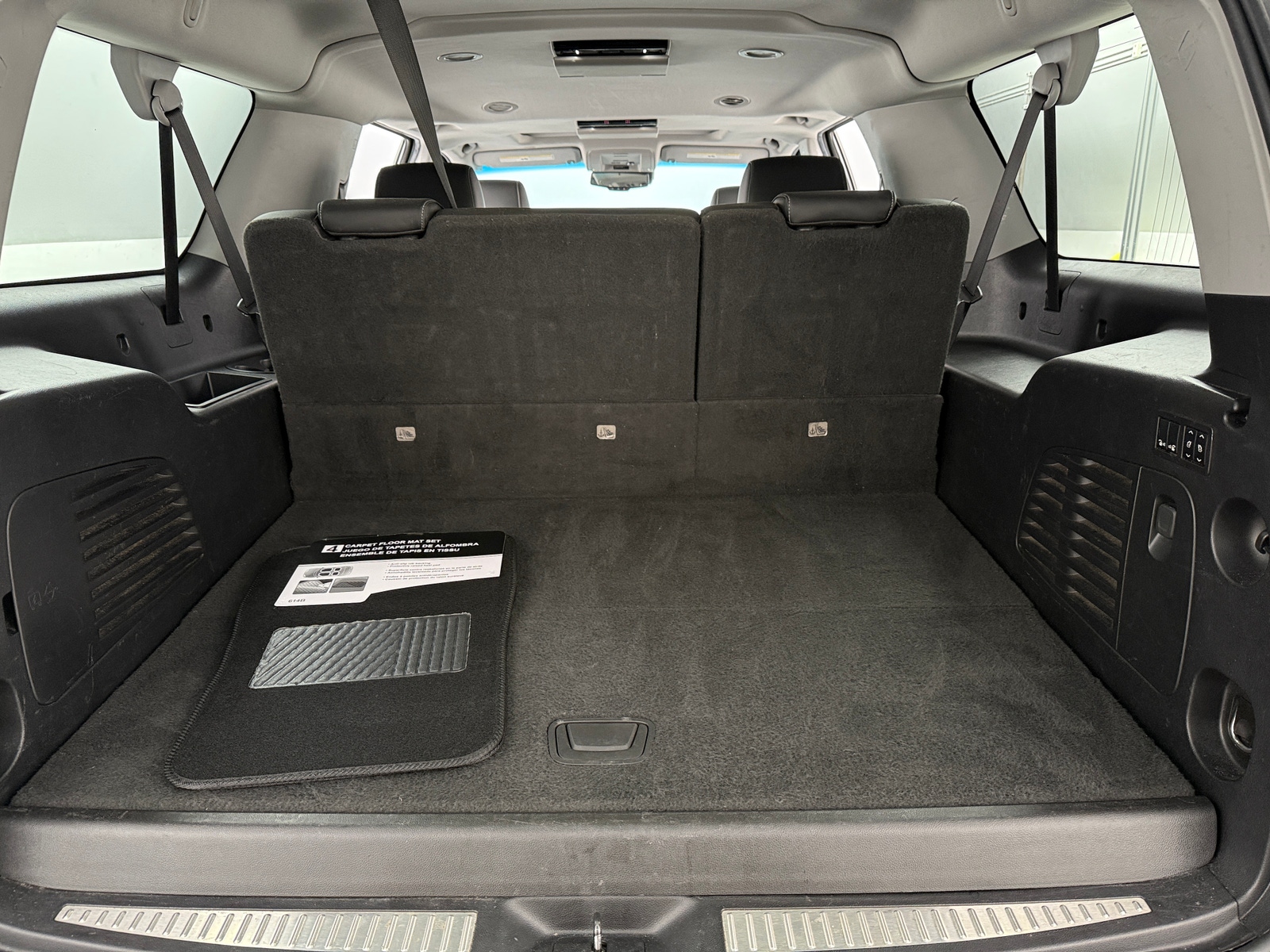 Thumbnail: 2019 Chevrolet Suburban - 6