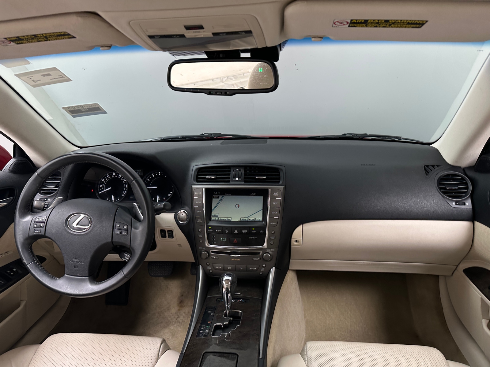 Thumbnail: 2010 Lexus IS - 2