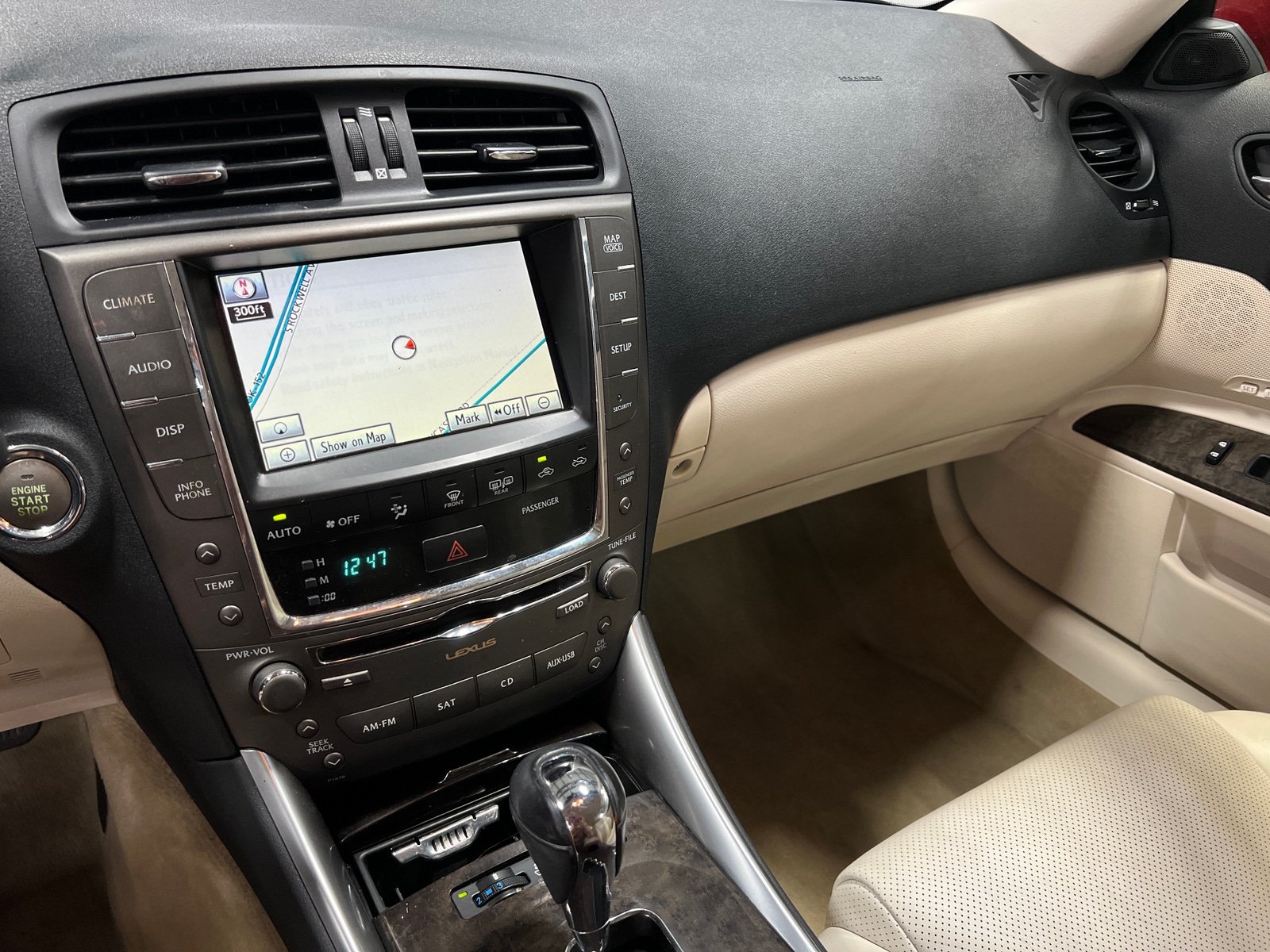 Thumbnail: 2010 Lexus IS - 3