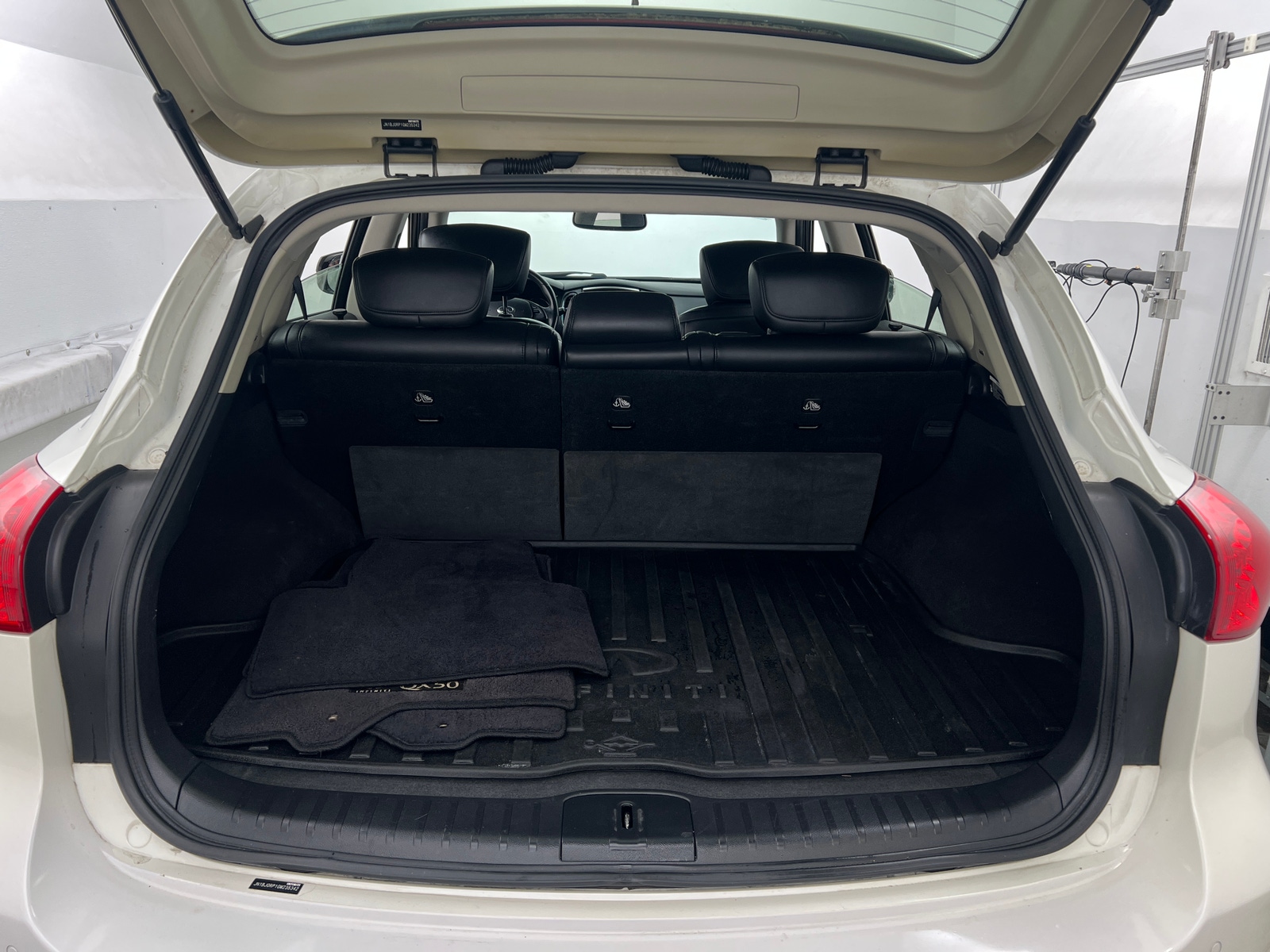 Thumbnail: 2016 INFINITI QX50 - 6