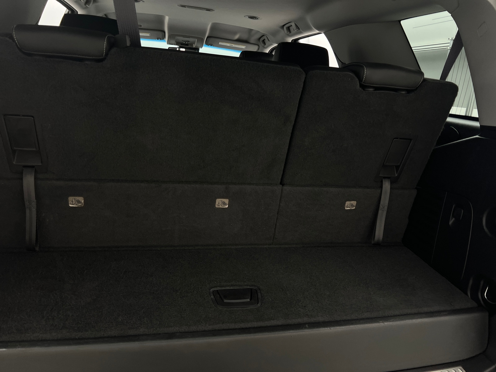 Thumbnail: 2015 Chevrolet Tahoe - 6