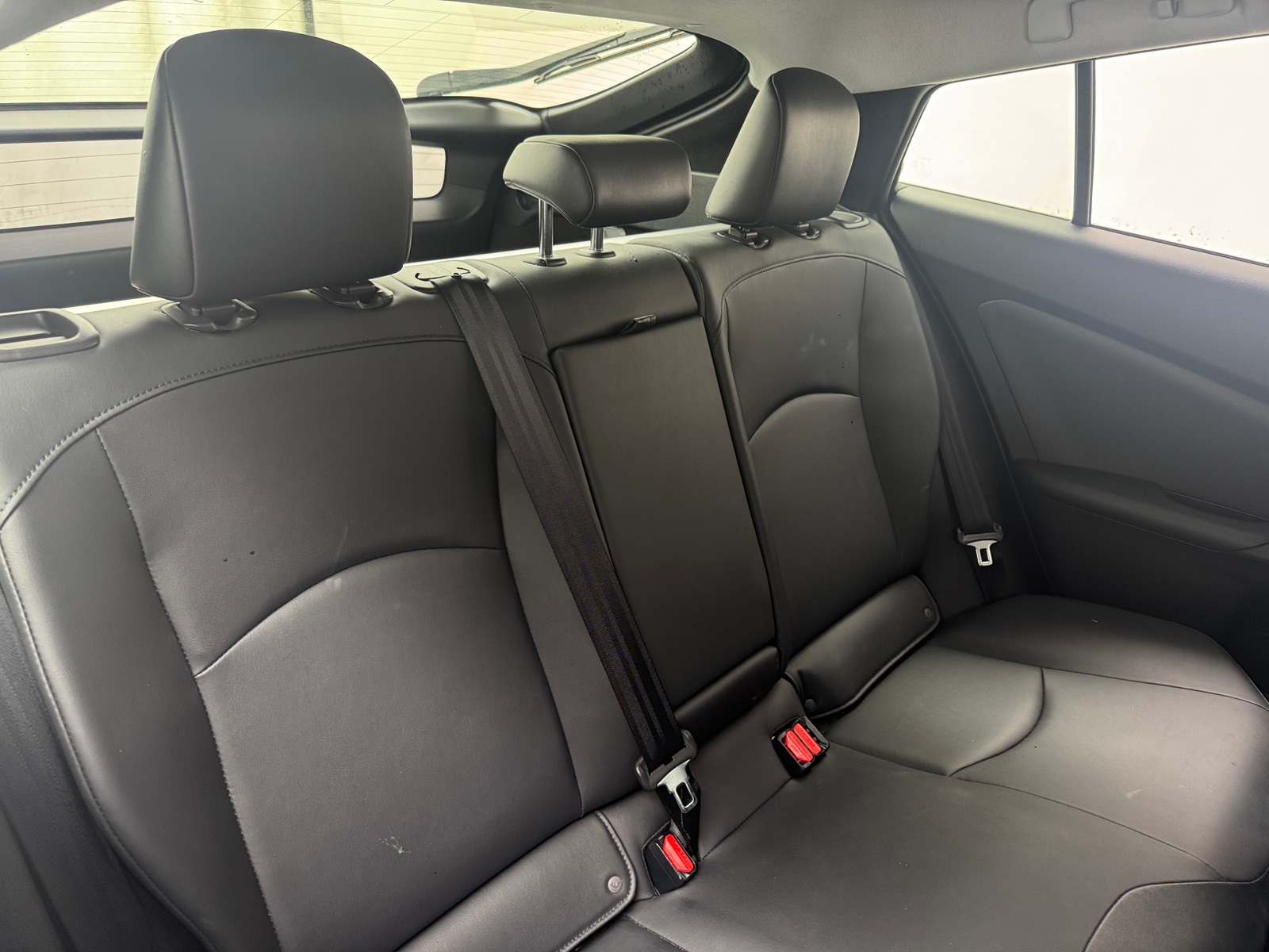 Thumbnail: 2017 Toyota Prius - 6