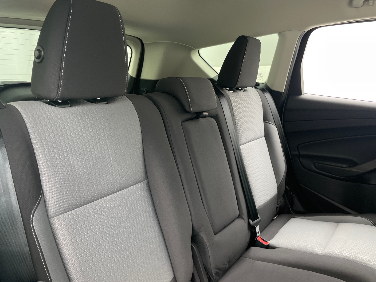 Thumbnail: 2018 Ford Escape - 6