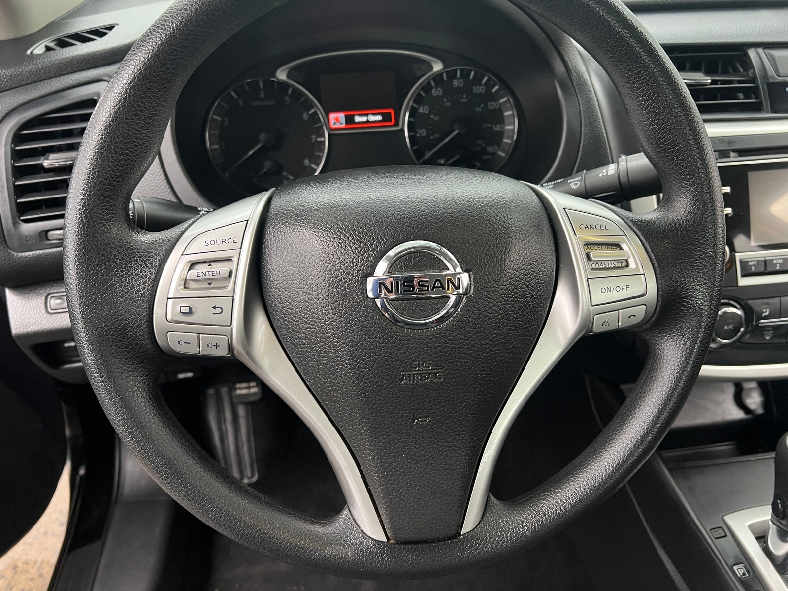 Thumbnail: 2018 Nissan Altima - 5