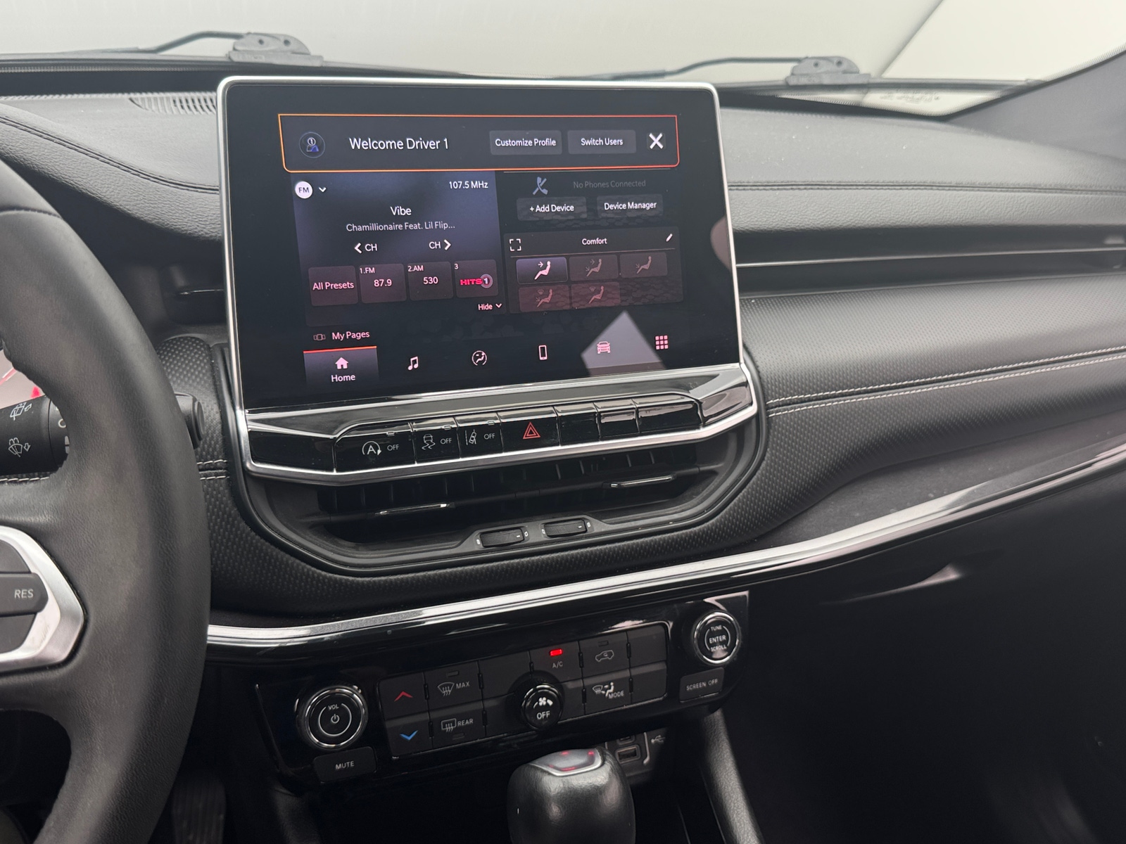 Thumbnail: 2023 Jeep Compass - 4