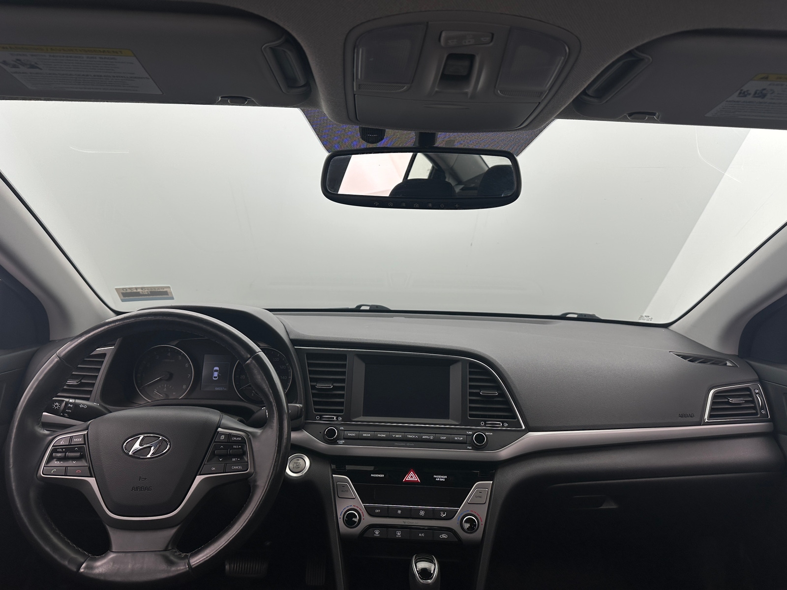 Thumbnail: 2017 Hyundai Elantra - 3