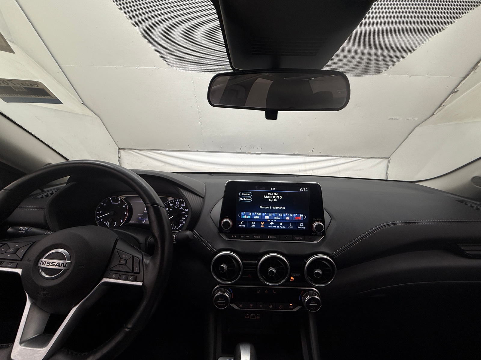 Thumbnail: 2022 Nissan Sentra - 3