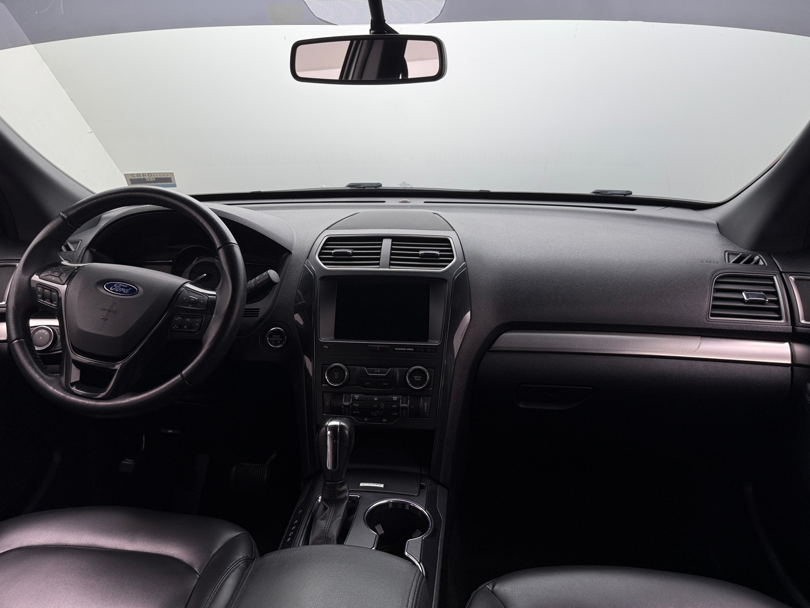 Thumbnail: 2019 Ford Explorer - 3