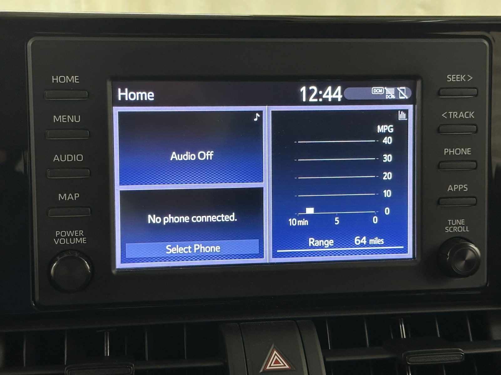 Thumbnail: 2019 Toyota RAV4 - 4