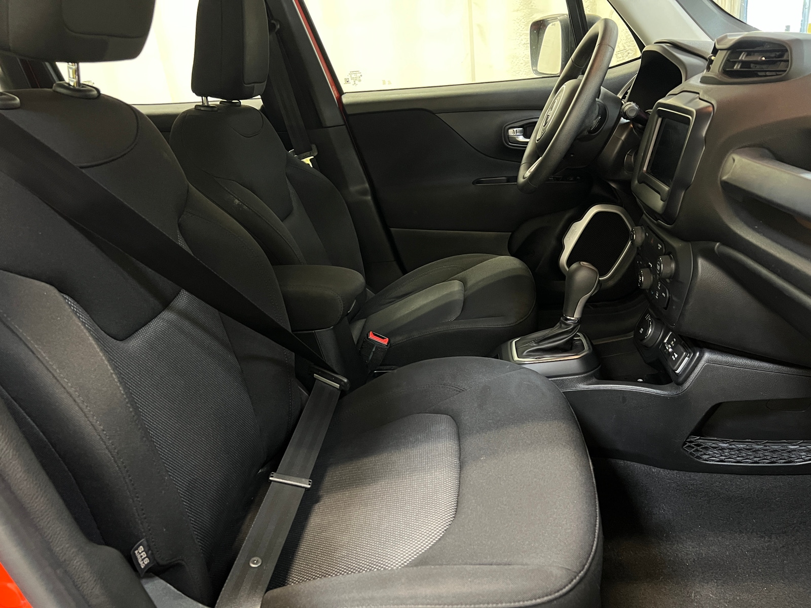 Thumbnail: 2018 Jeep Renegade - 2