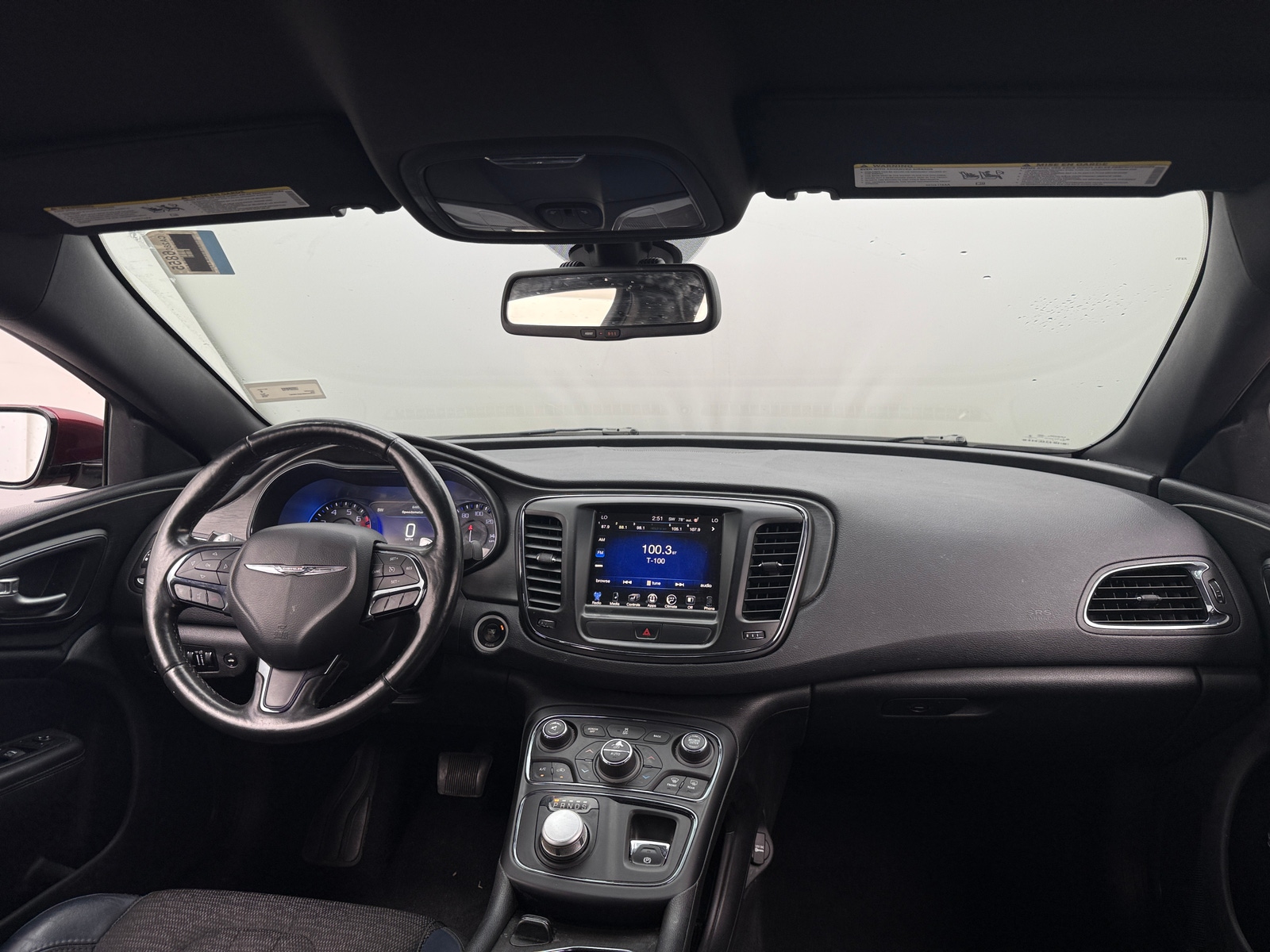 Thumbnail: 2016 Chrysler 200 - 2