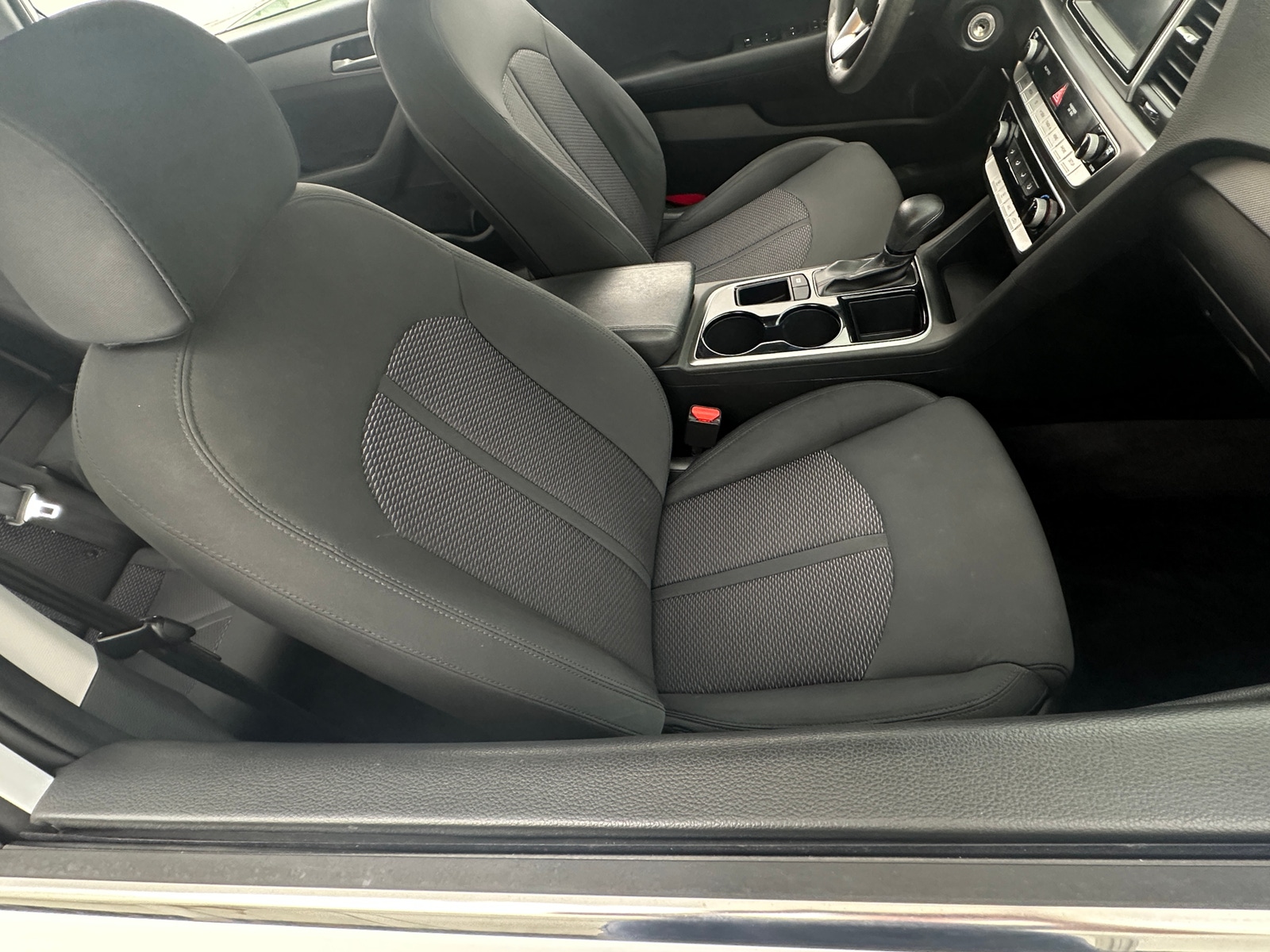 Thumbnail: 2019 Hyundai Sonata - 2