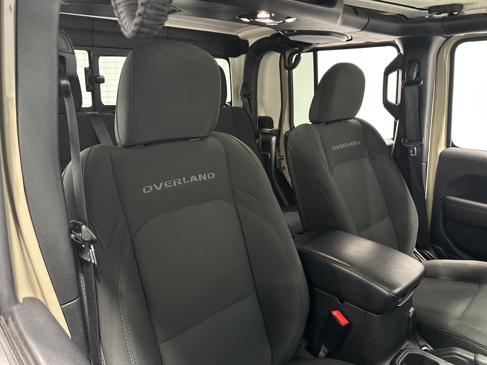 Thumbnail: 2020 Jeep Gladiator - 2