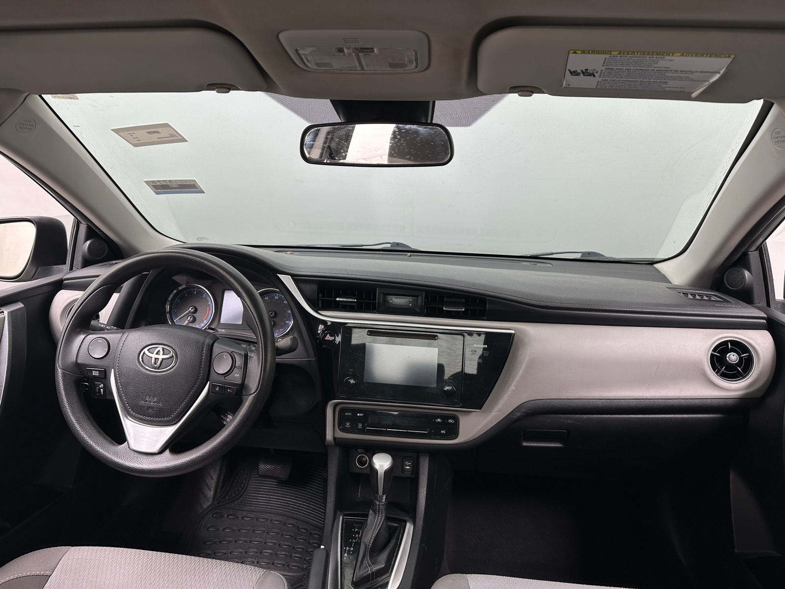 Thumbnail: 2017 Toyota Corolla - 3