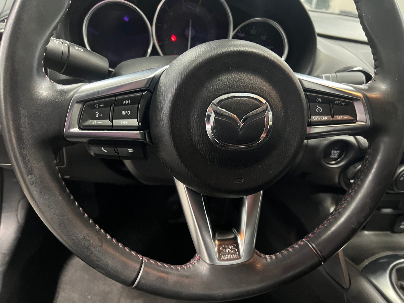 Thumbnail: 2016 Mazda MX-5 Miata - 5