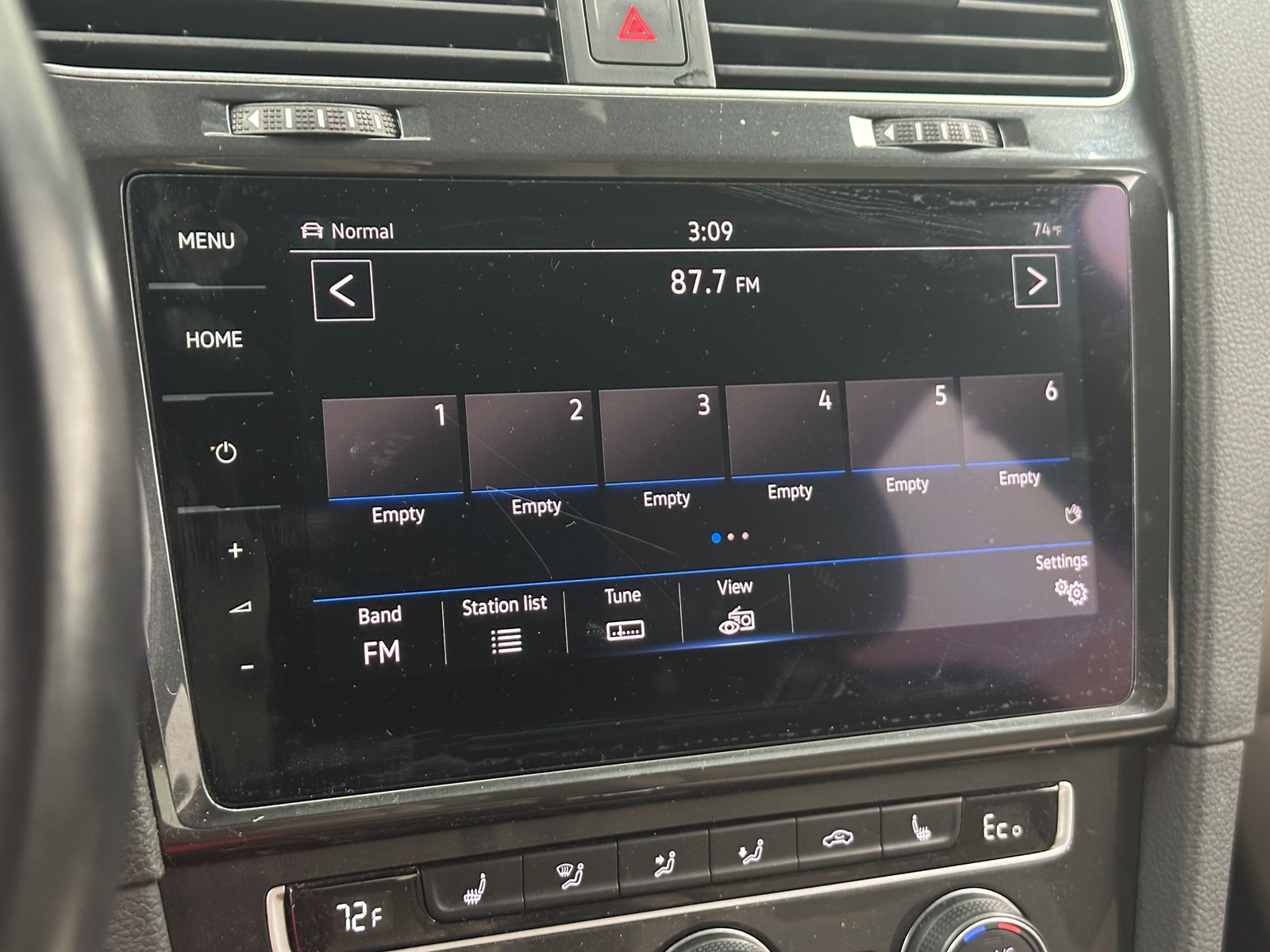 Thumbnail: 2019 Volkswagen e-Golf - 3