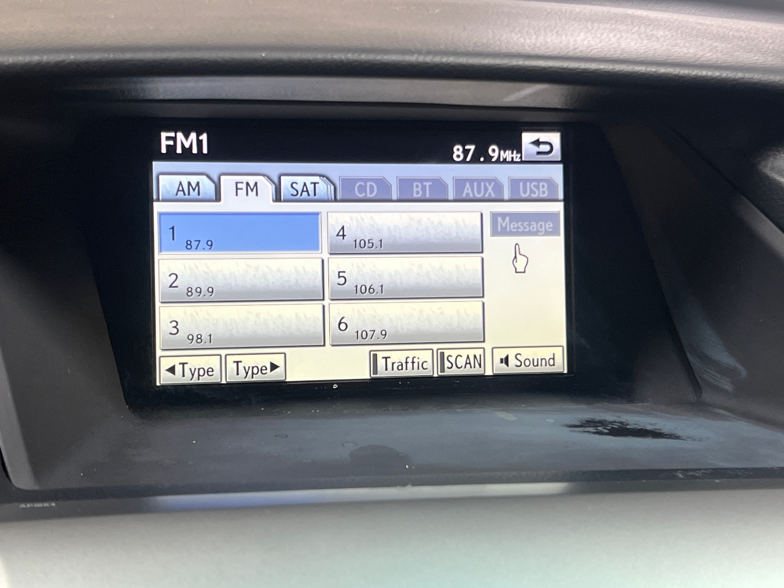 Thumbnail: 2010 Lexus RX - 4