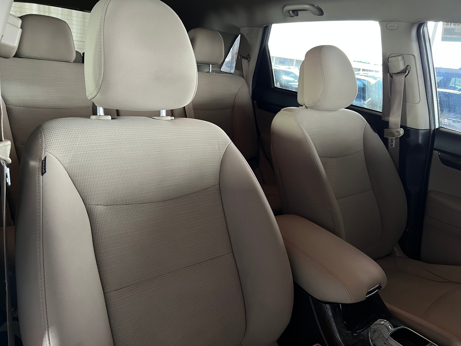 Thumbnail: 2015 Kia Sorento - 2