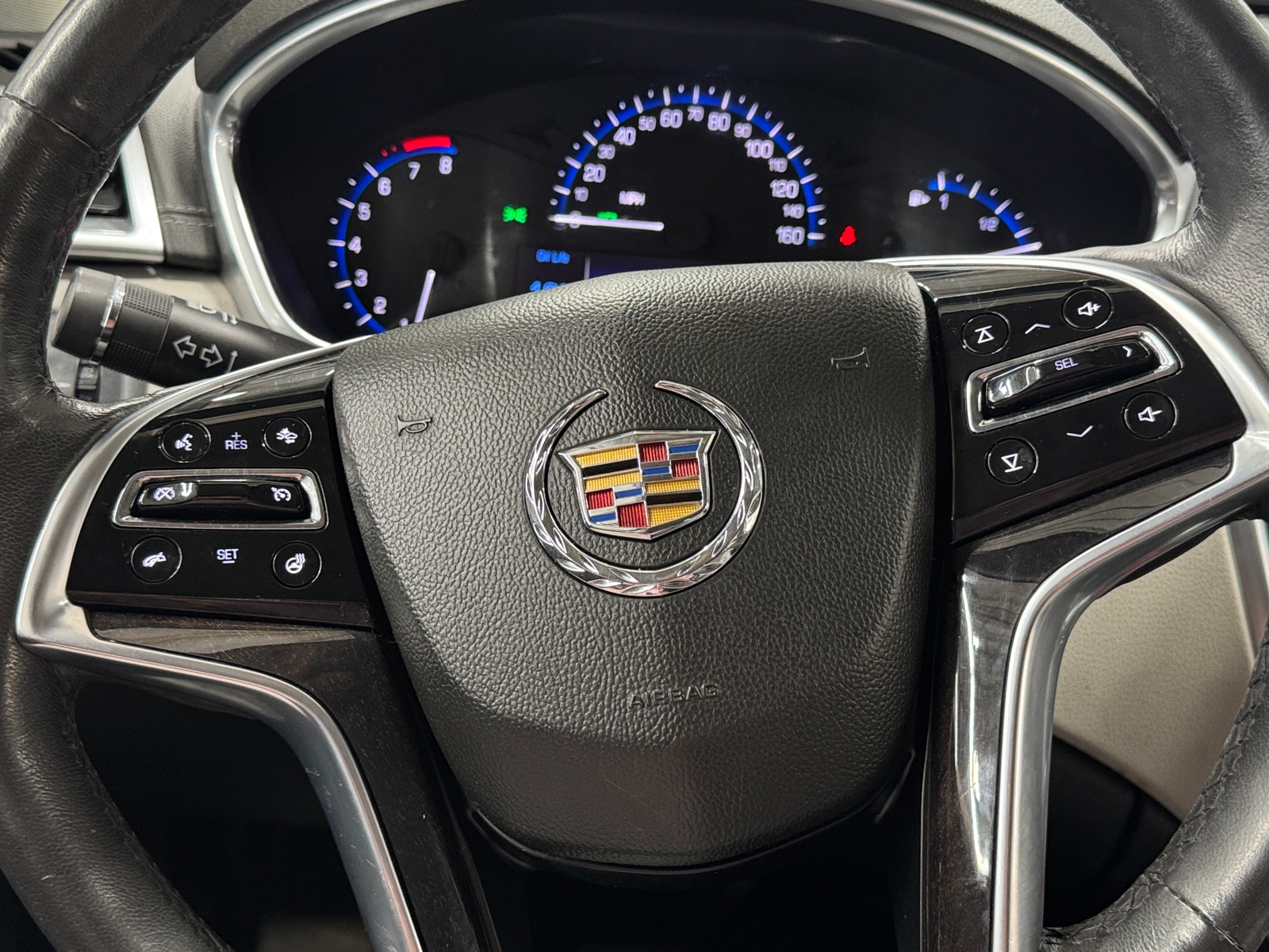 Thumbnail: 2014 Cadillac SRX - 4