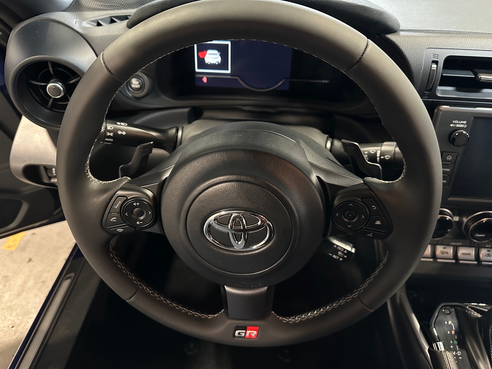 Thumbnail: 2023 Toyota GR86 - 3