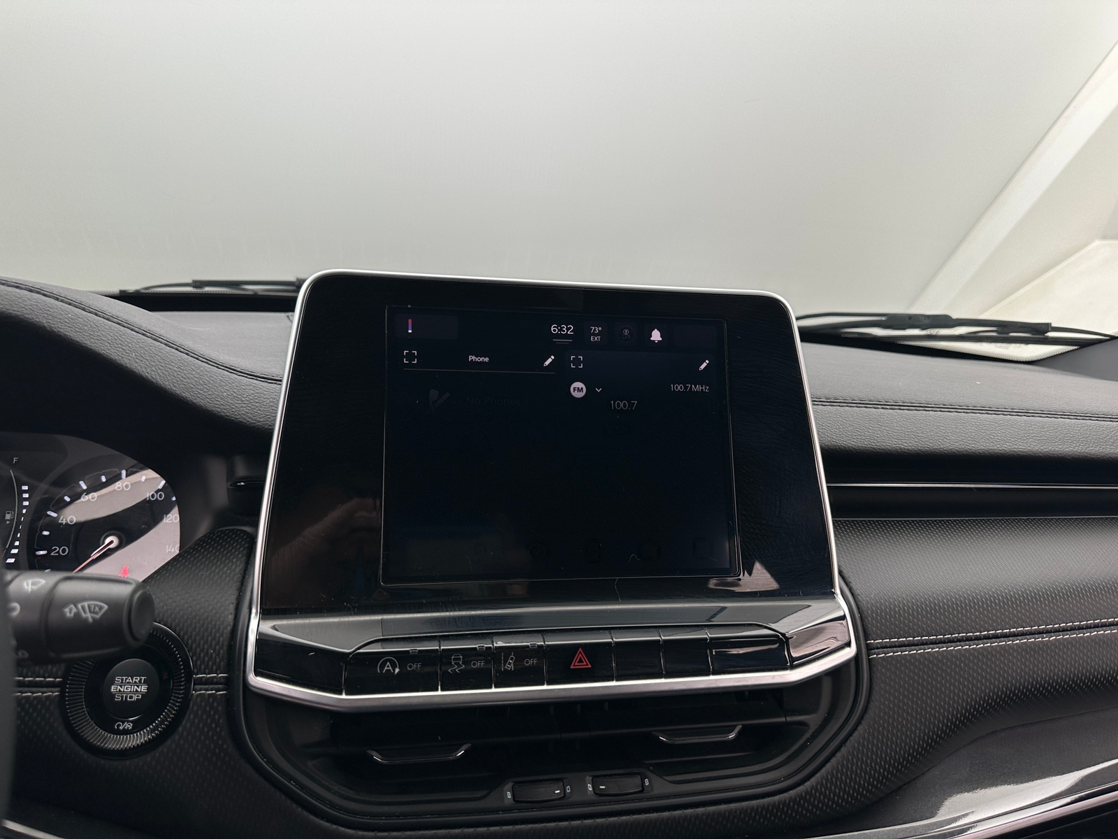 Thumbnail: 2022 Jeep Compass - 4