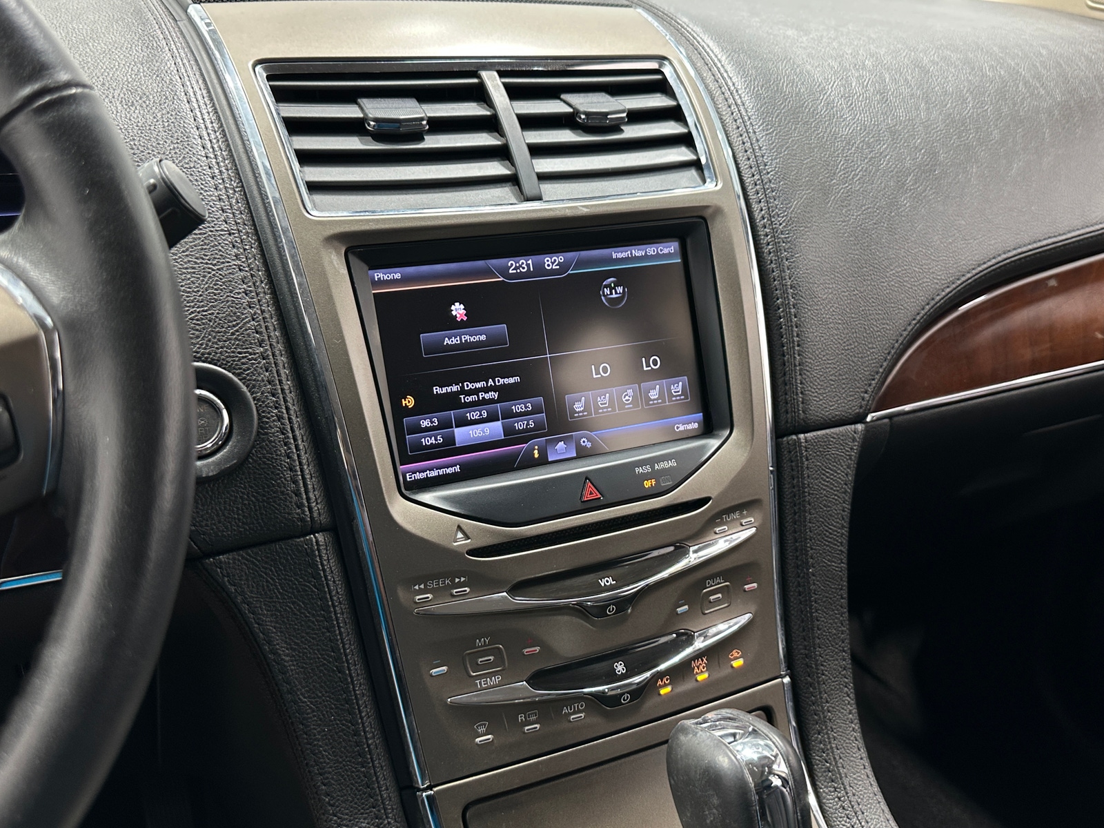 Thumbnail: 2013 Lincoln MKX - 3