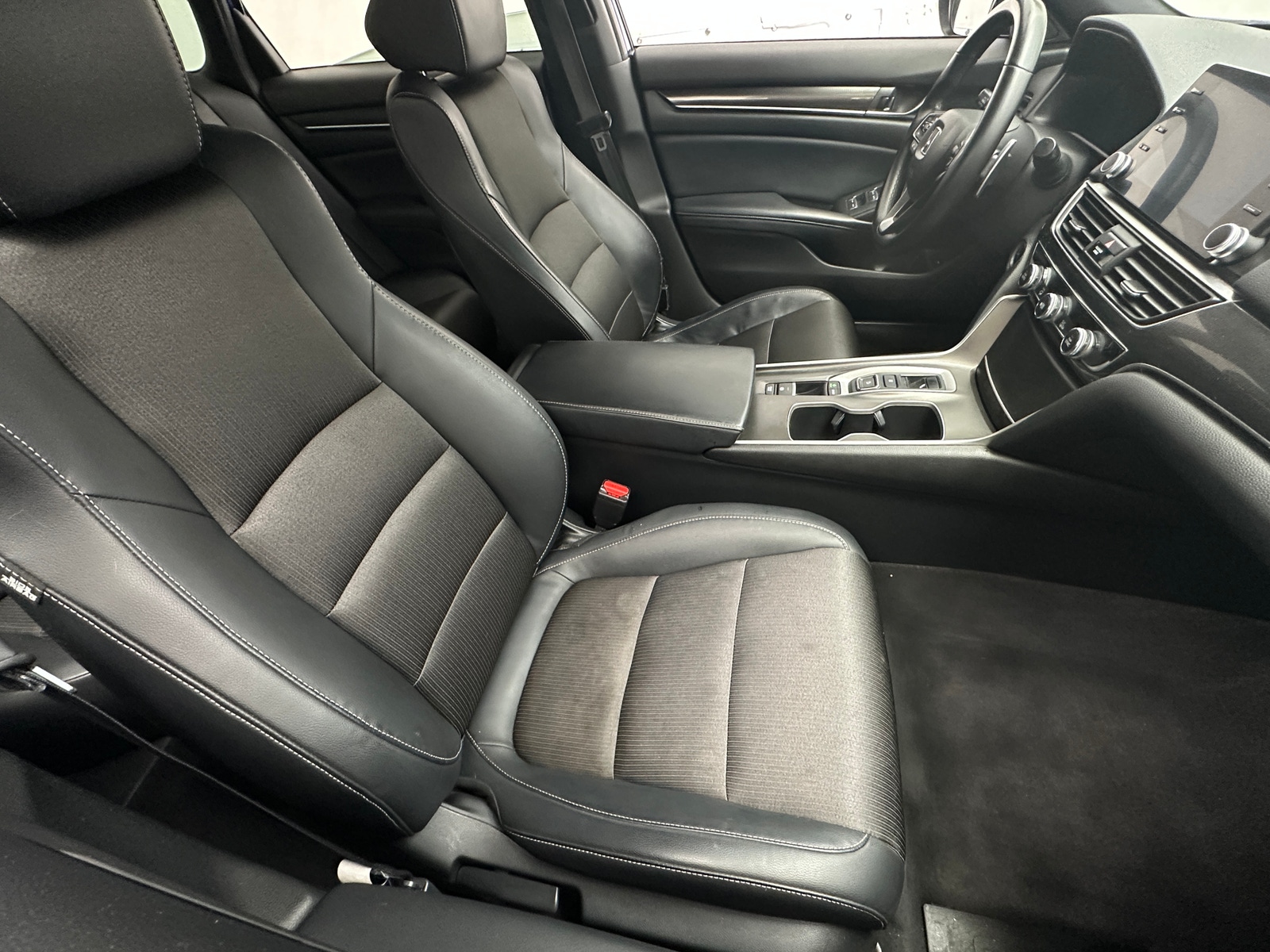 Thumbnail: 2018 Honda Accord - 2