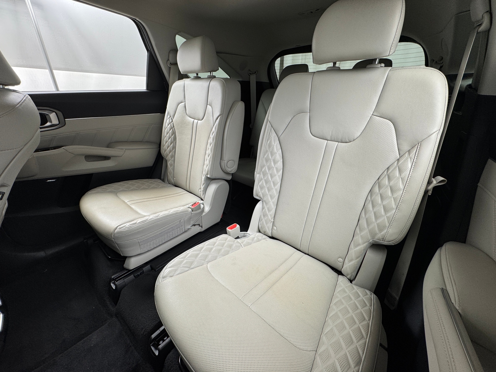 Thumbnail: 2022 Kia Sorento - 5