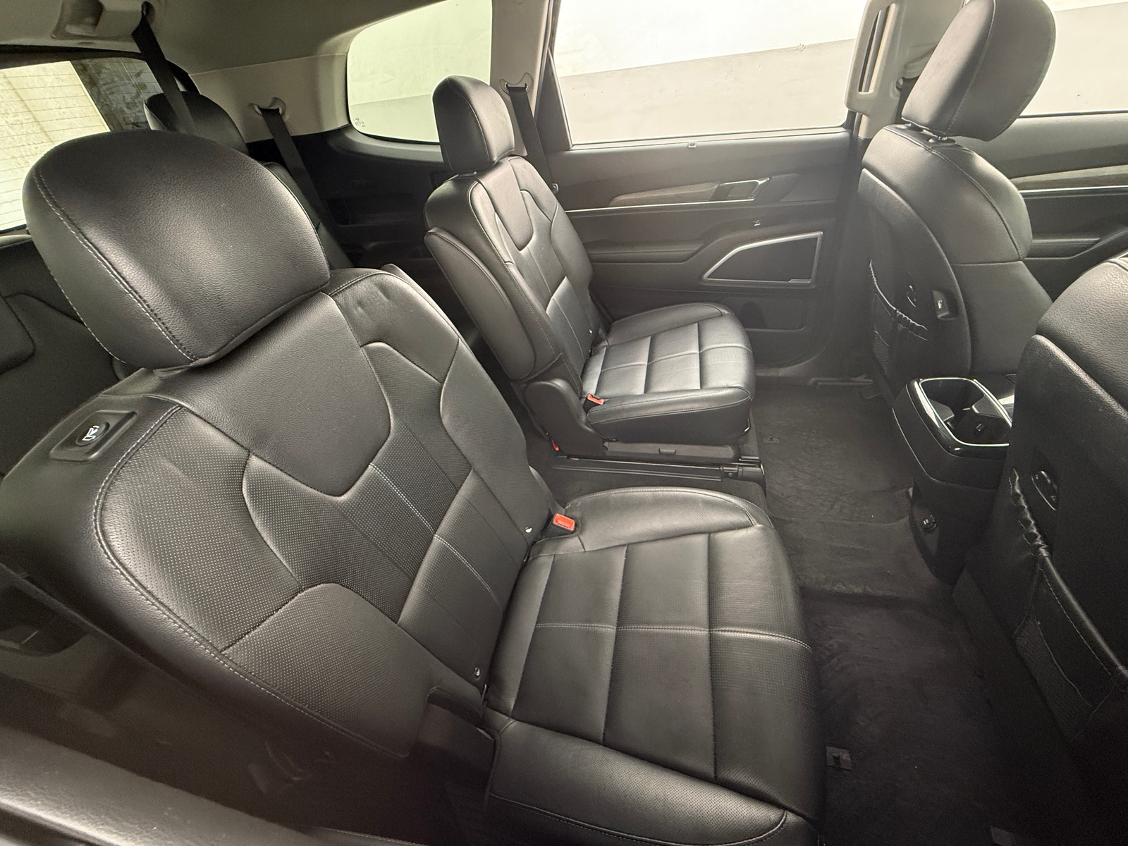 Thumbnail: 2021 Kia Telluride - 5