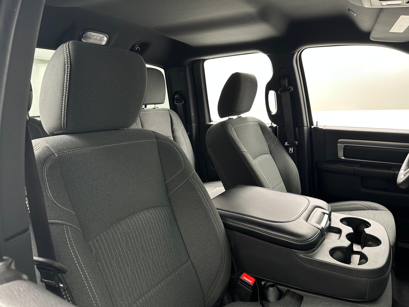 Thumbnail: 2023 RAM 1500 Classic - 2
