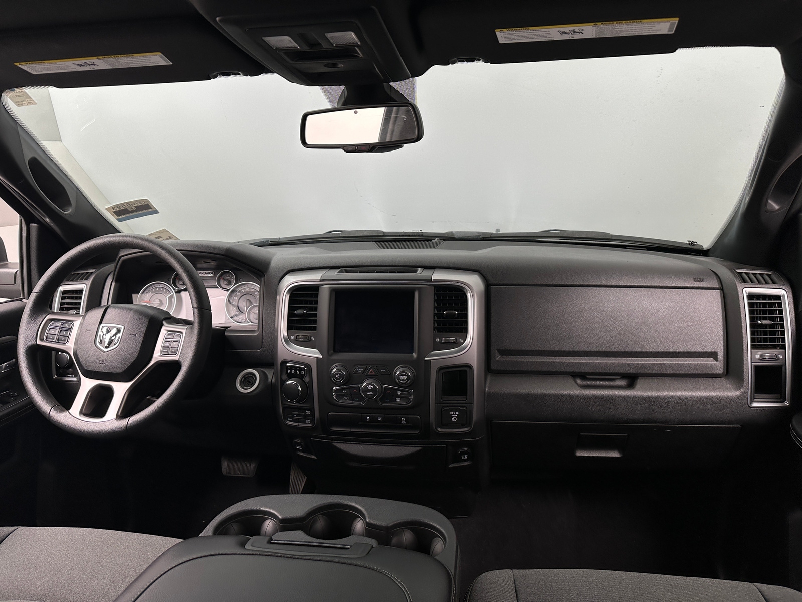 Thumbnail: 2023 RAM 1500 Classic - 3