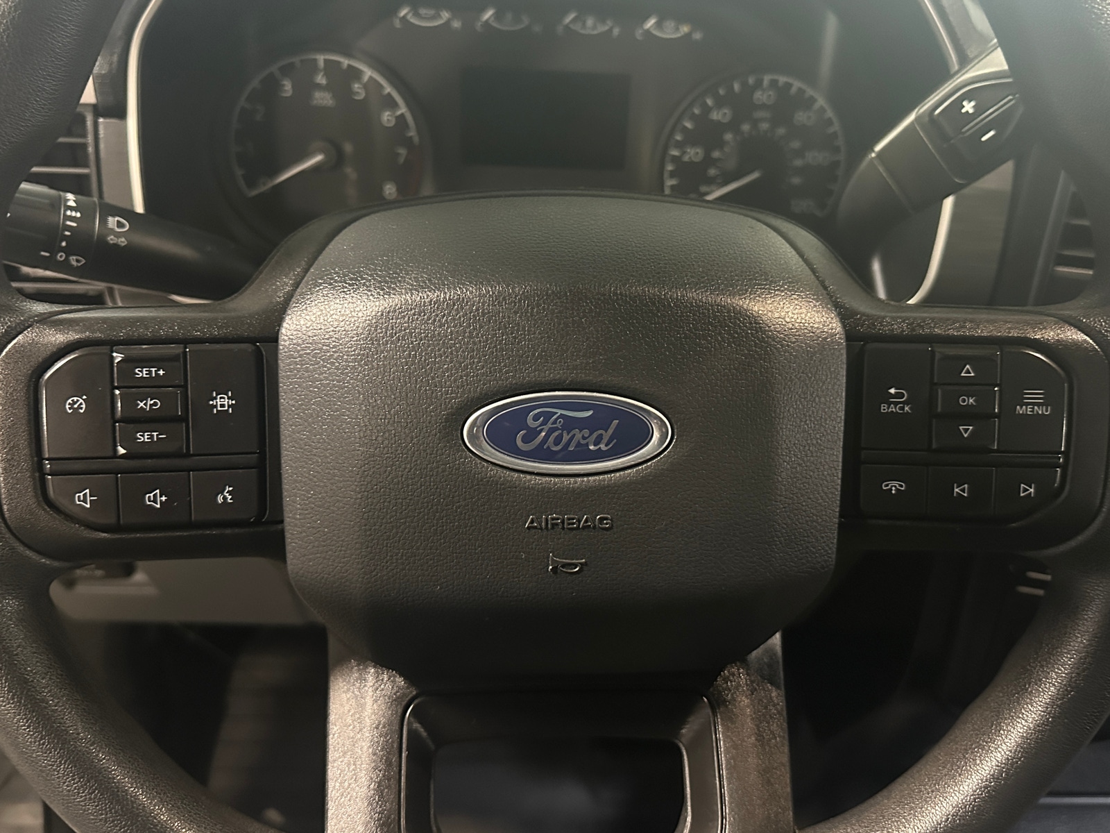 Thumbnail: 2023 Ford Econoline - 4