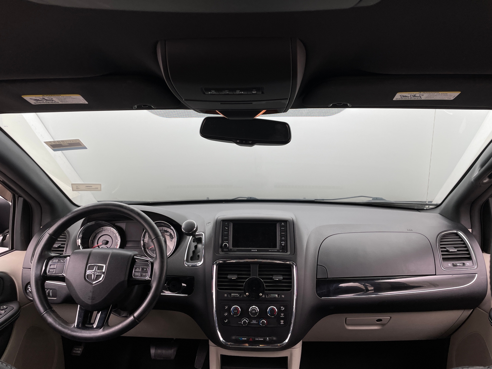 Thumbnail: 2017 Dodge Grand Caravan - 2