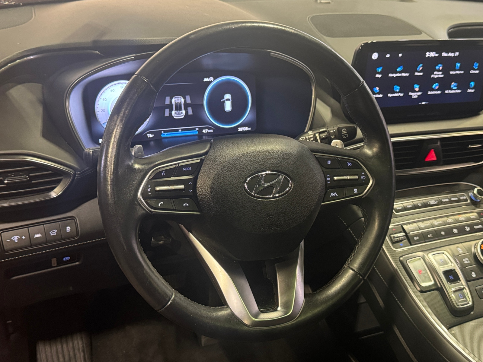 Thumbnail: 2023 Hyundai Santa Fe - 4