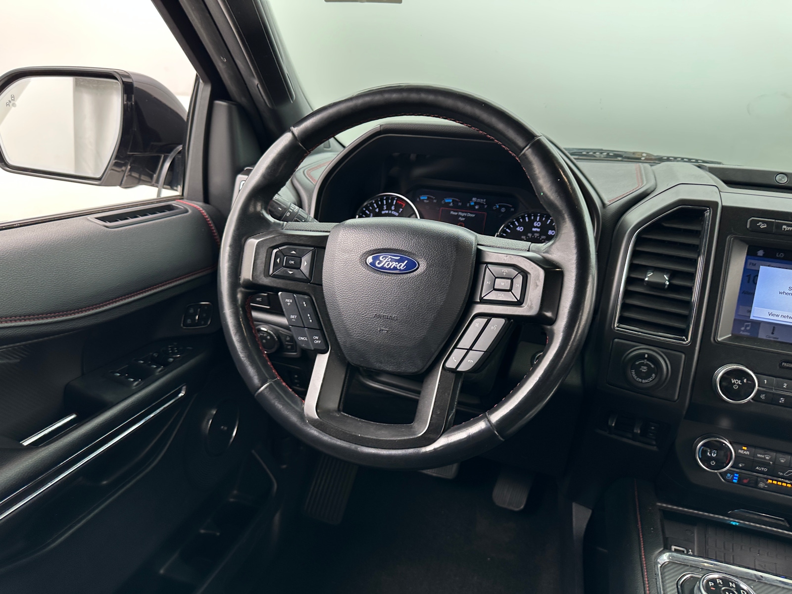 Thumbnail: 2019 Ford Expedition - 4
