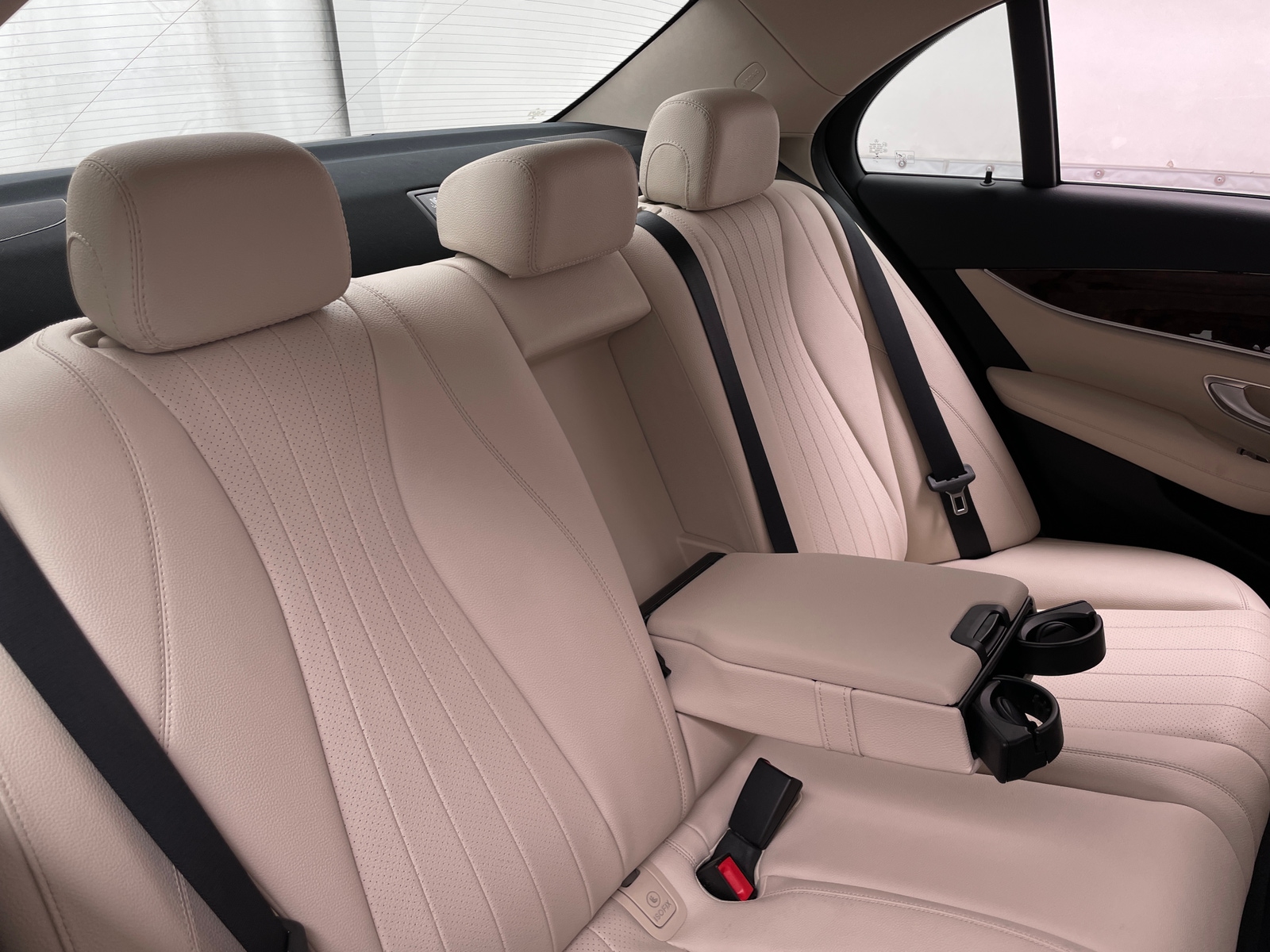 Thumbnail: 2019 Mercedes-Benz E-Class - 5