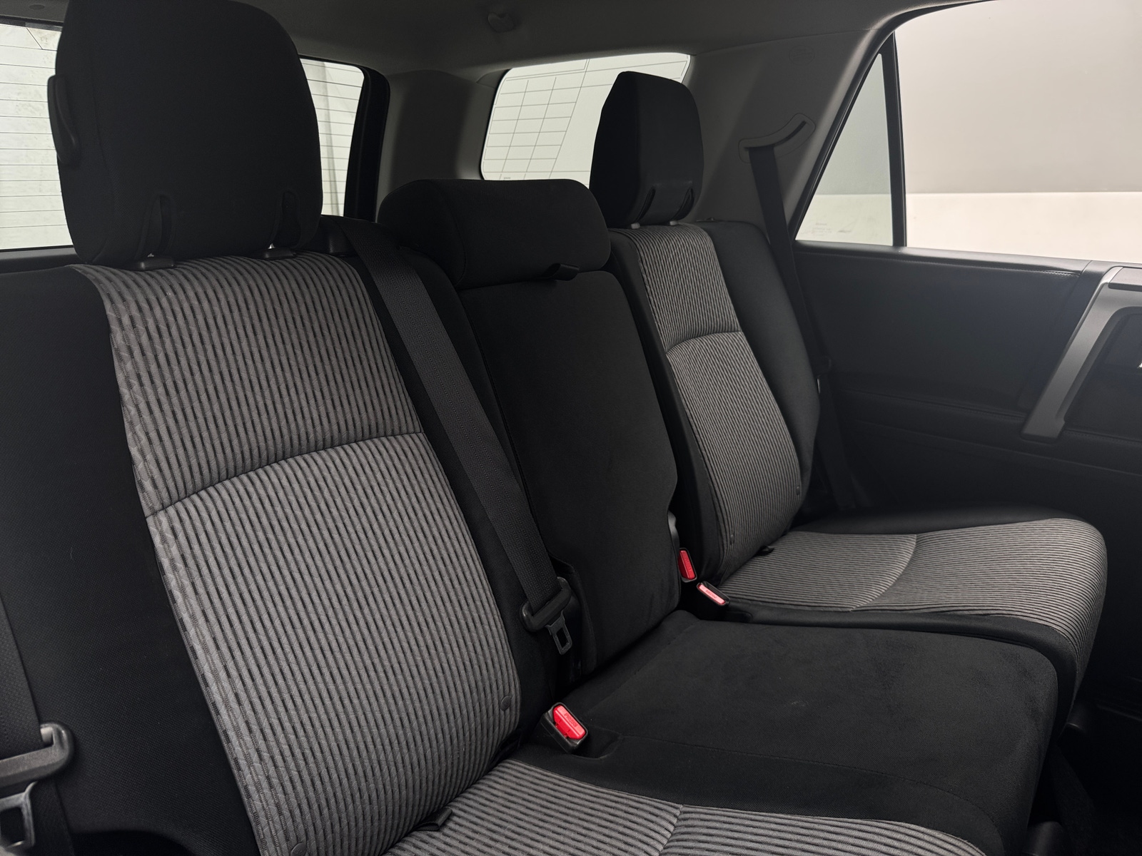 Thumbnail: 2016 Toyota 4Runner - 6