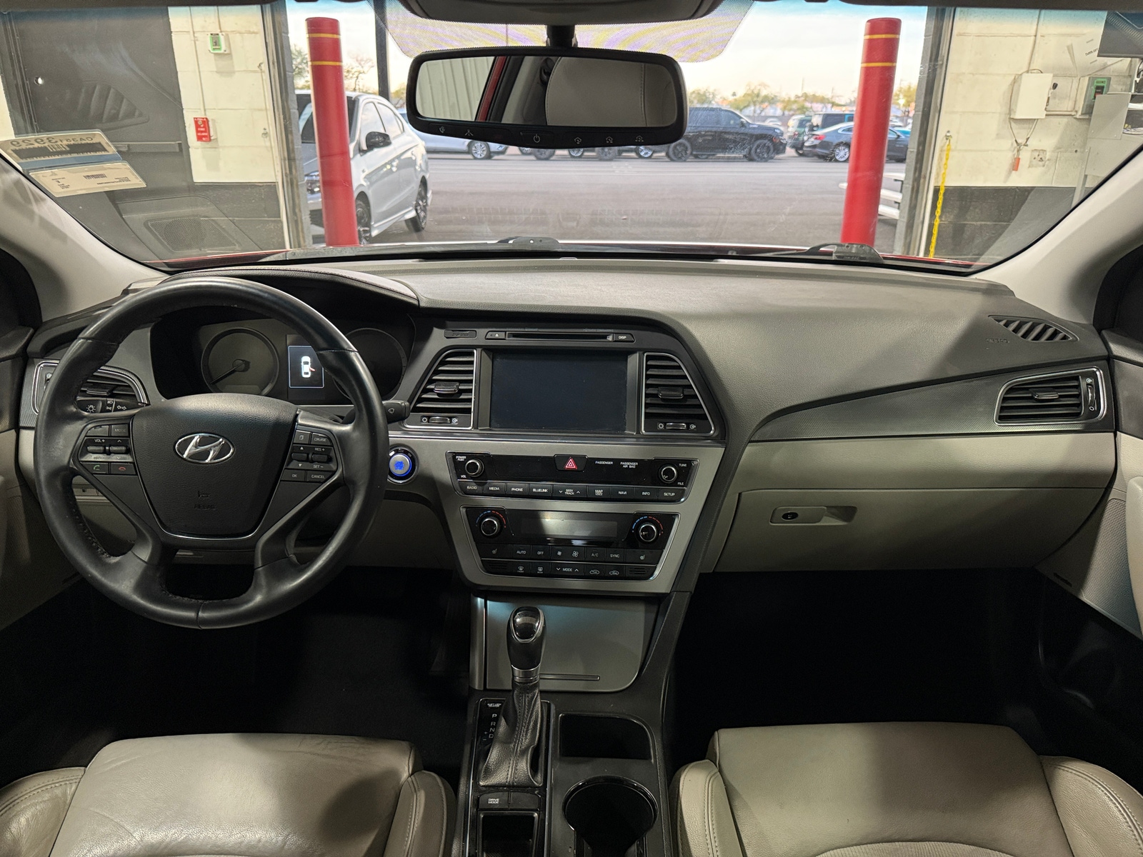 Thumbnail: 2015 Hyundai Sonata - 2