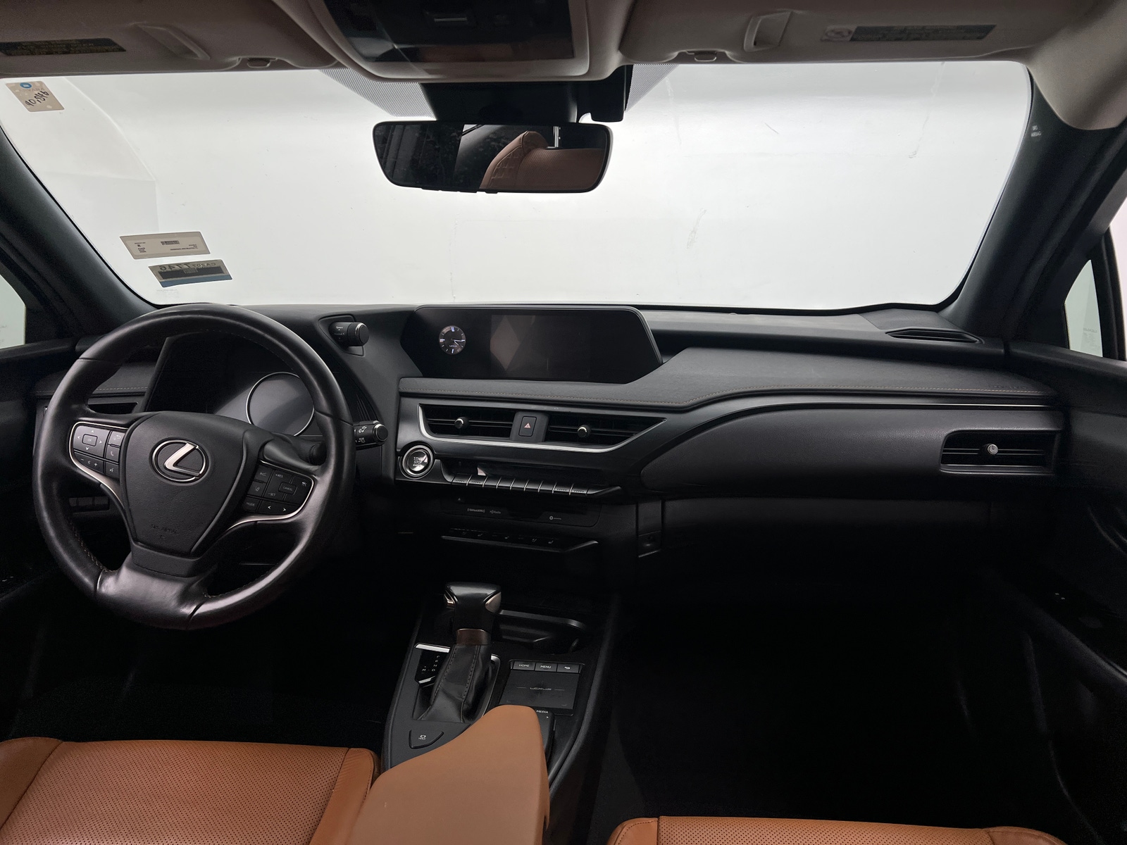 Thumbnail: 2020 Lexus UX - 2