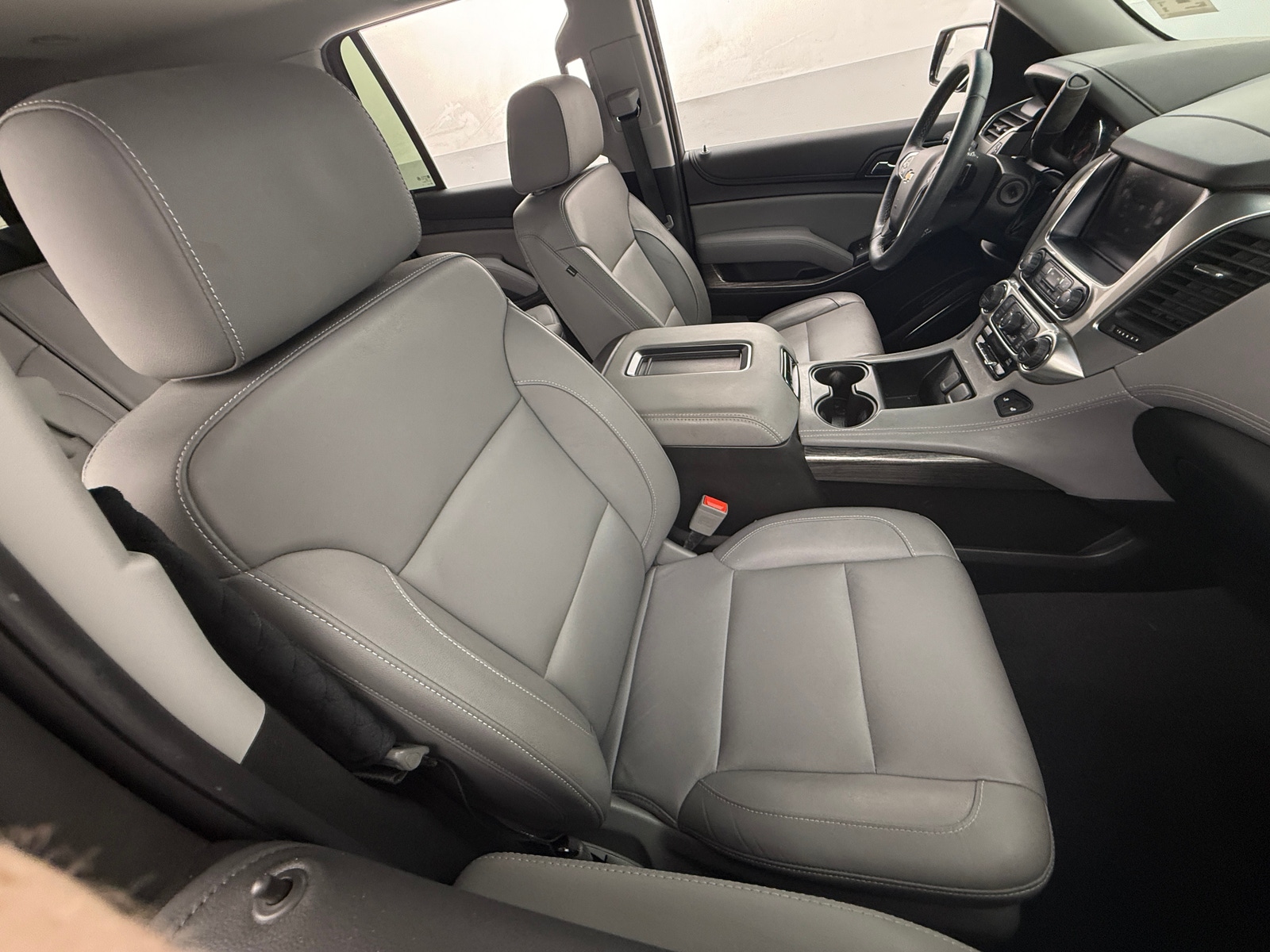 Thumbnail: 2019 Chevrolet Tahoe - 5