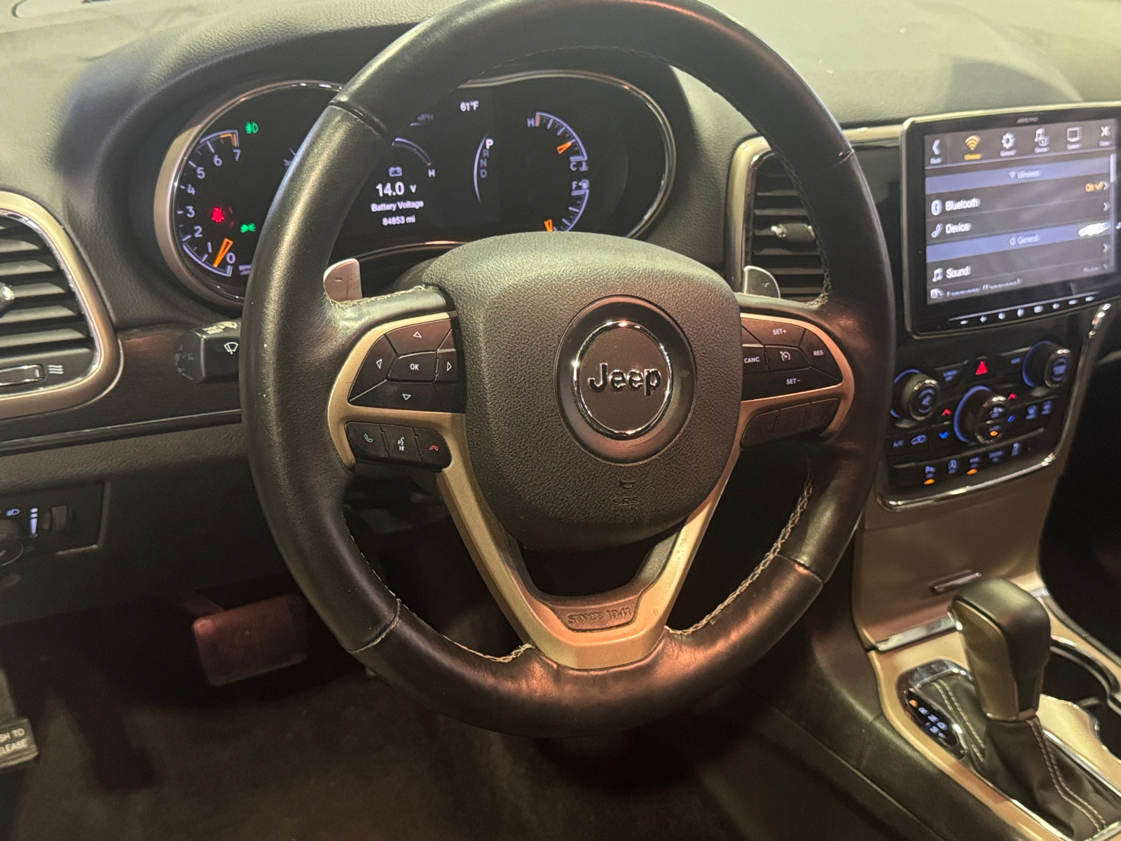 Thumbnail: 2017 Jeep Grand Cherokee - 4